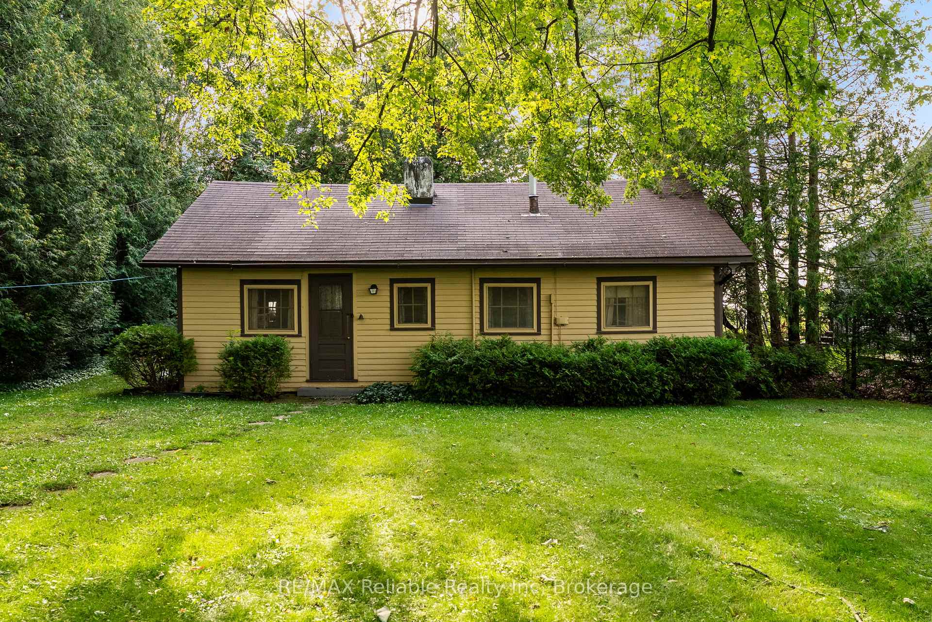 Photo 3 of 77183 Bayfield Highlands Drive, Central Huron, Goderich — HOMEH