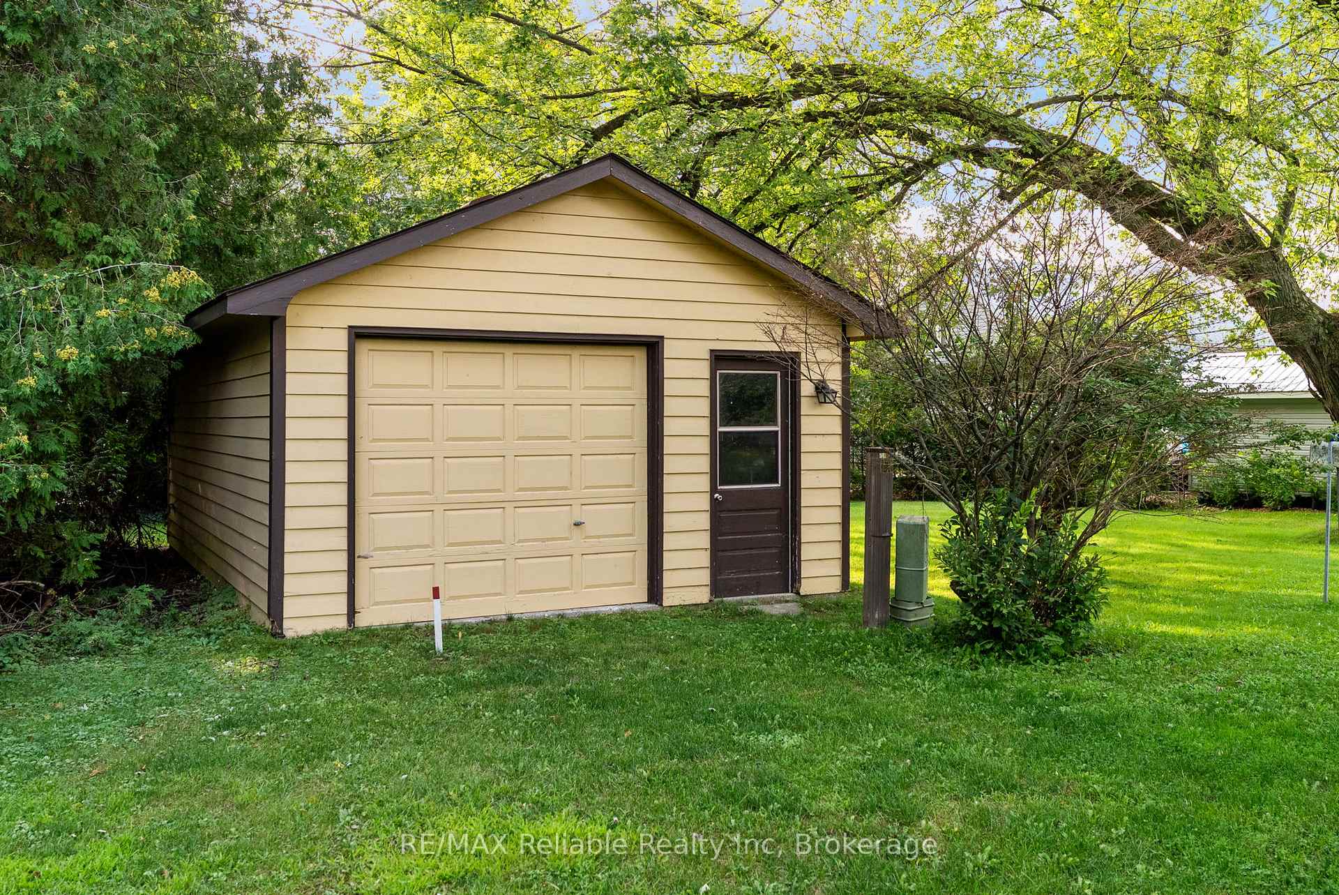 Photo 40 of 77183 Bayfield Highlands Drive, Central Huron, Goderich — HOMEH