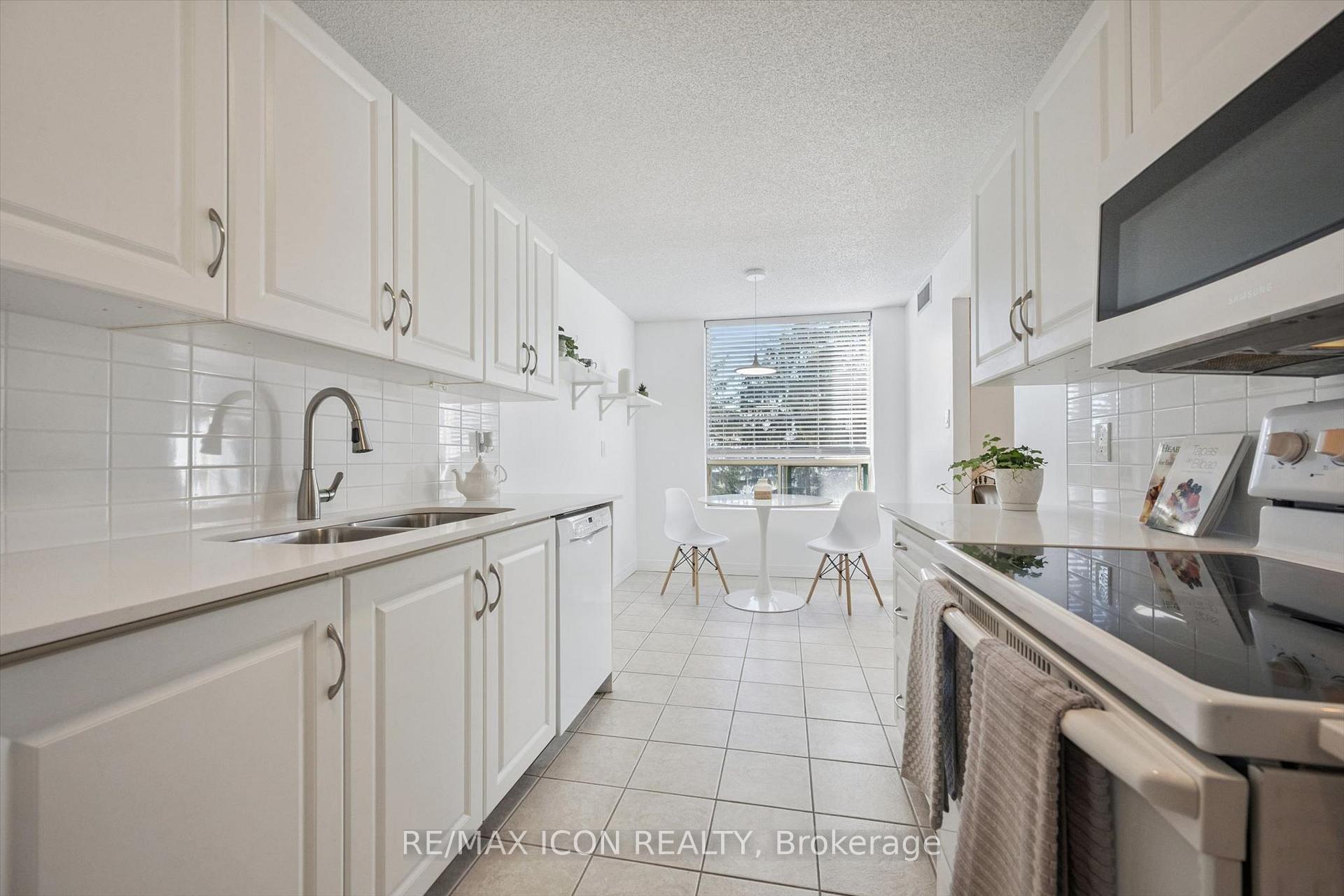 Photo 6 of Unit 311, 55 Blue Springs Drive, Waterloo, Colonial Acres — HOMEH