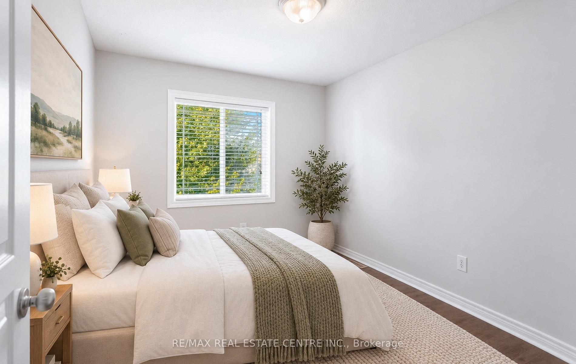 Photo 36 of Unit 38, 8 Hemlock Way, Grimsby, Grimsby West — HOMEH