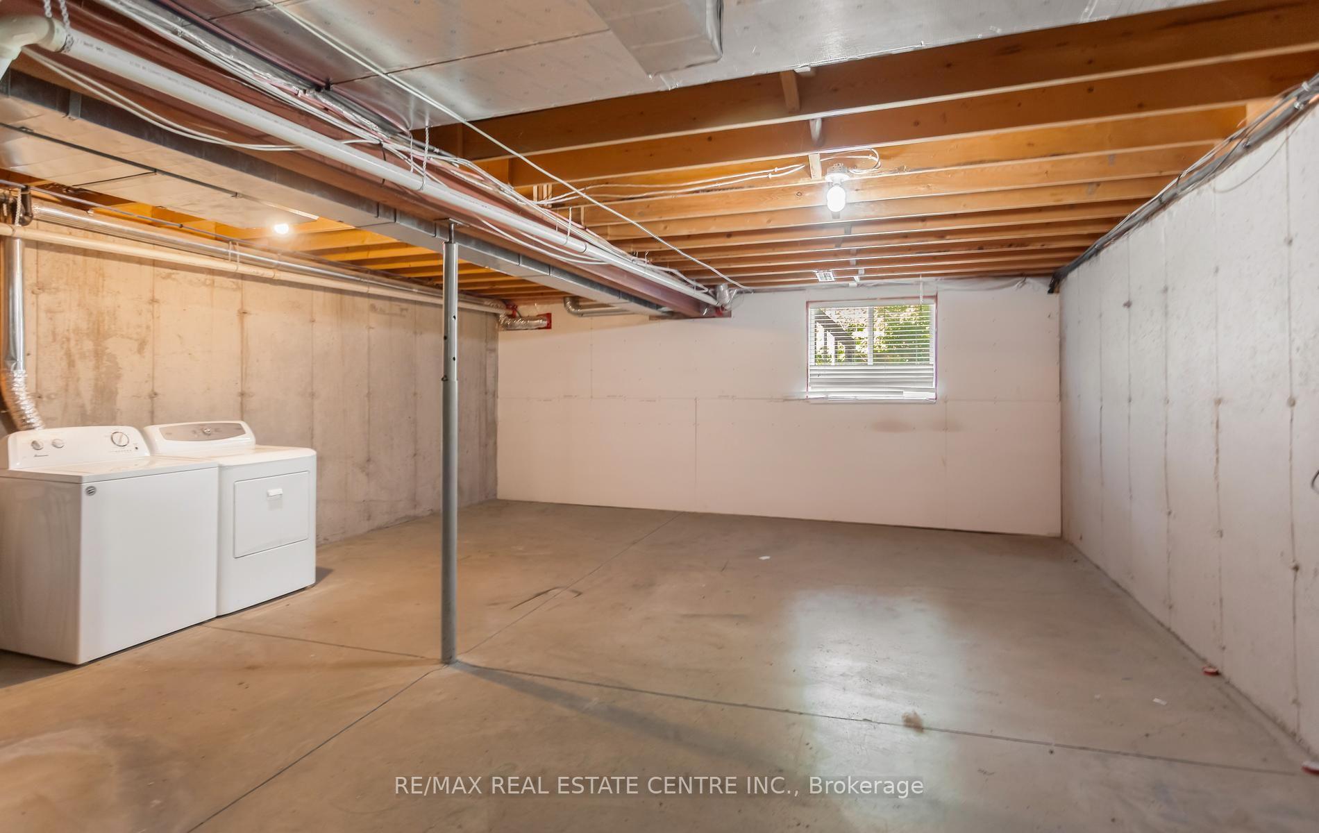Photo 39 of Unit 38, 8 Hemlock Way, Grimsby, Grimsby West — HOMEH