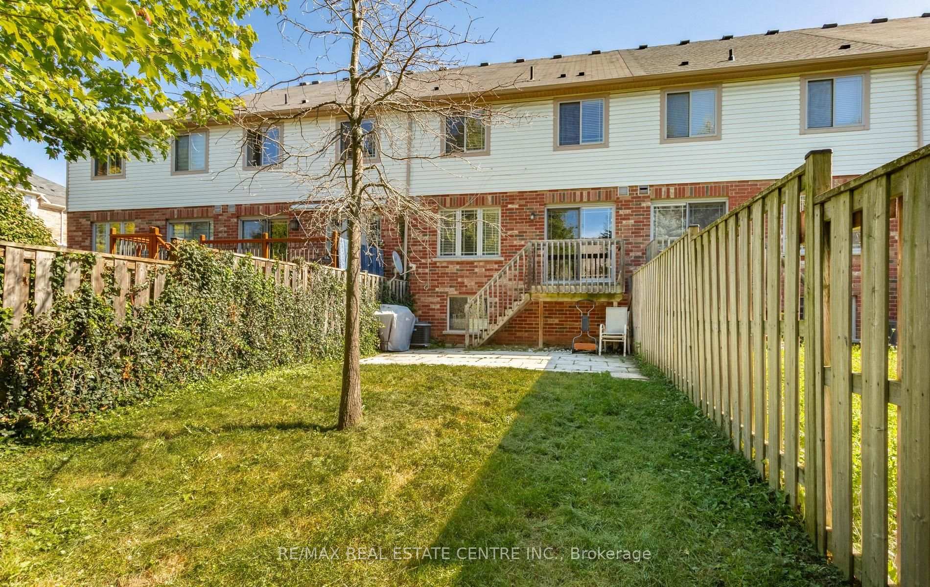Photo 44 of Unit 38, 8 Hemlock Way, Grimsby, Grimsby West — HOMEH