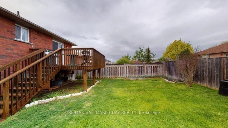 Photo 11 of Unit lower level, 133 Monique Crescent, Barrie, East Bayfield — HOMEH