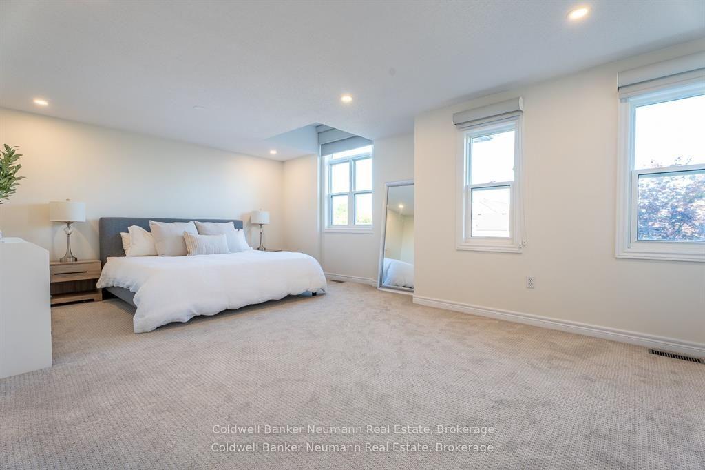Photo 15 of 46 Darling Crescent, Guelph, Pineridge/Westminster Woods — HOMEH