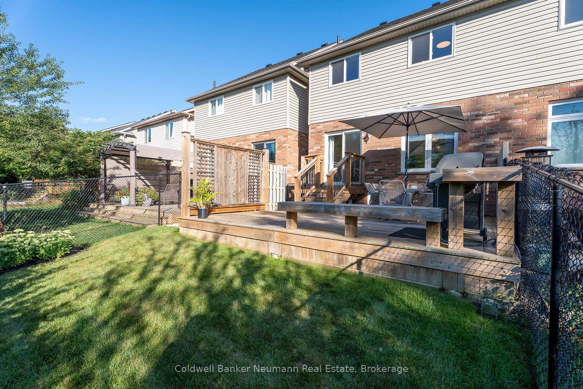 Photo 31 of 46 Darling Crescent, Guelph, Pineridge/Westminster Woods — HOMEH