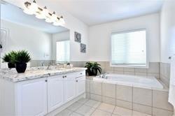 Photo 8 of 13 Walter Scott Crescent, Markham, Victoria Square — HOMEH