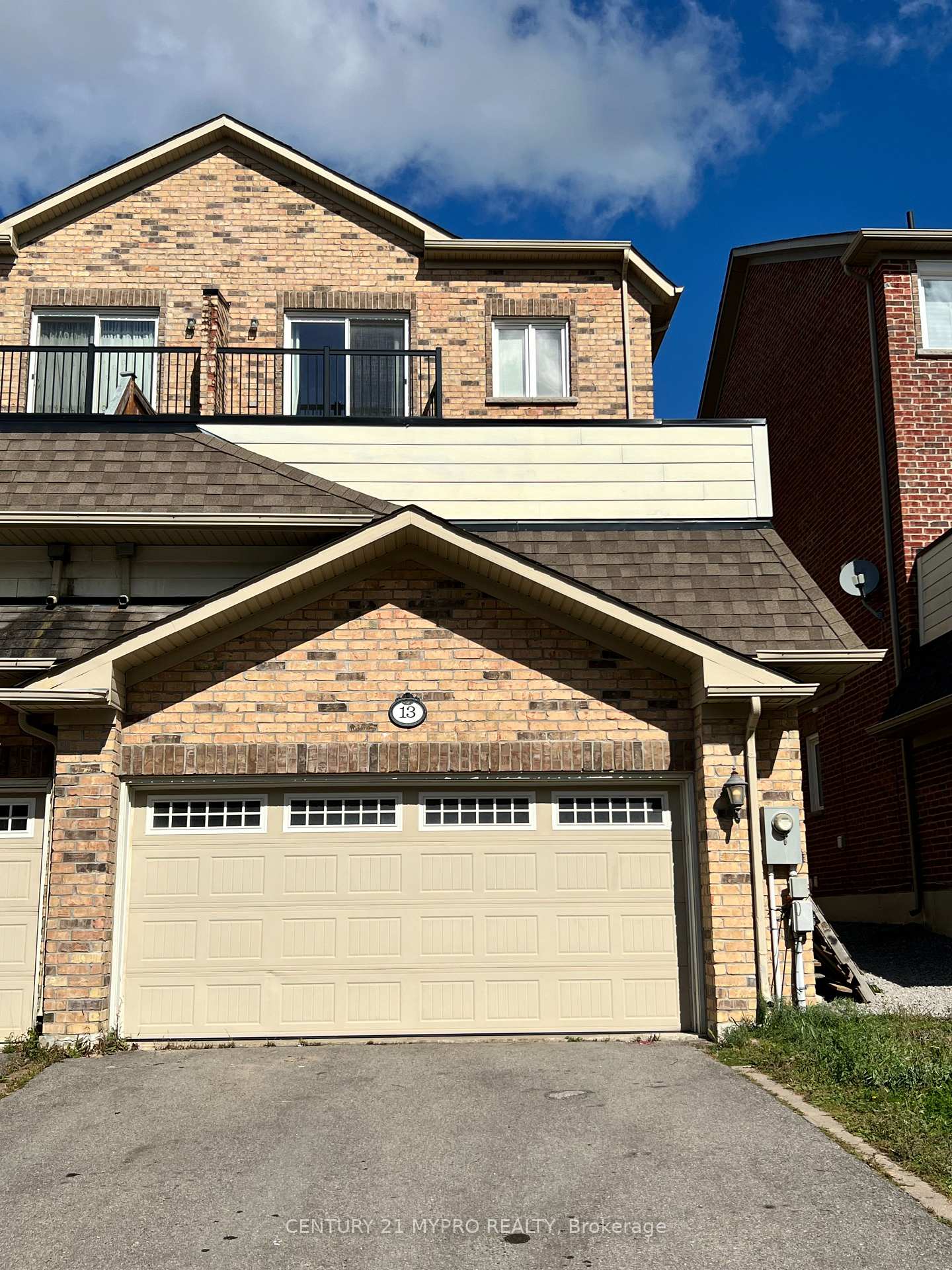 Photo 12 of 13 Walter Scott Crescent, Markham, Victoria Square — HOMEH