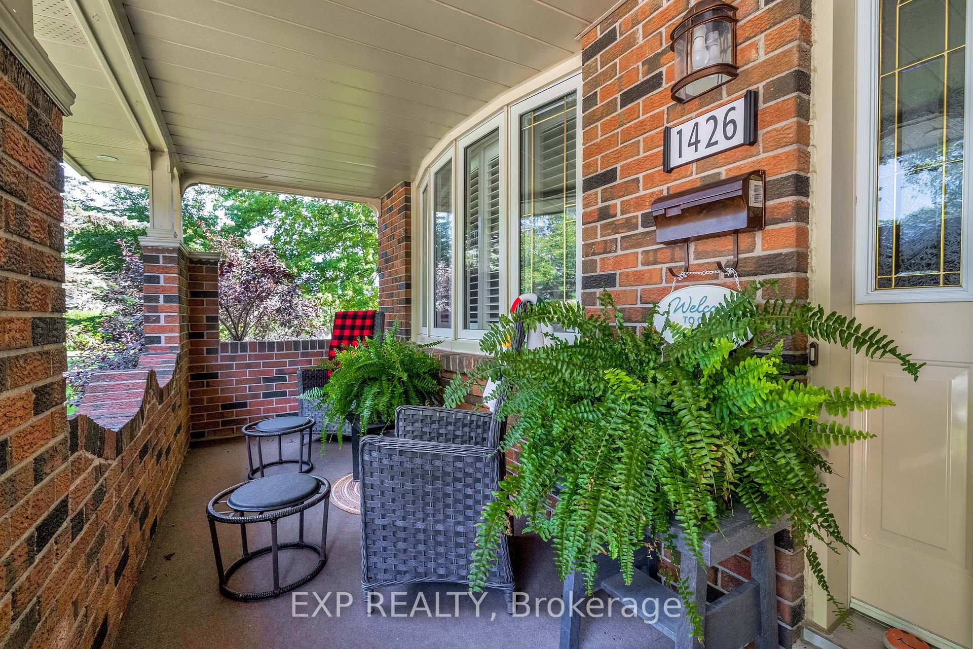 Photo 2 of 1426 Hastings Drive, London, North G — HOMEH