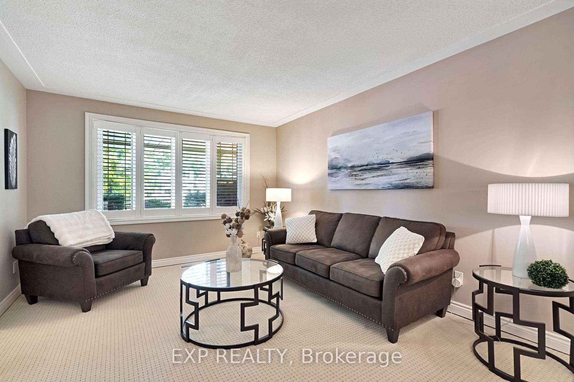 Photo 6 of 1426 Hastings Drive, London, North G — HOMEH