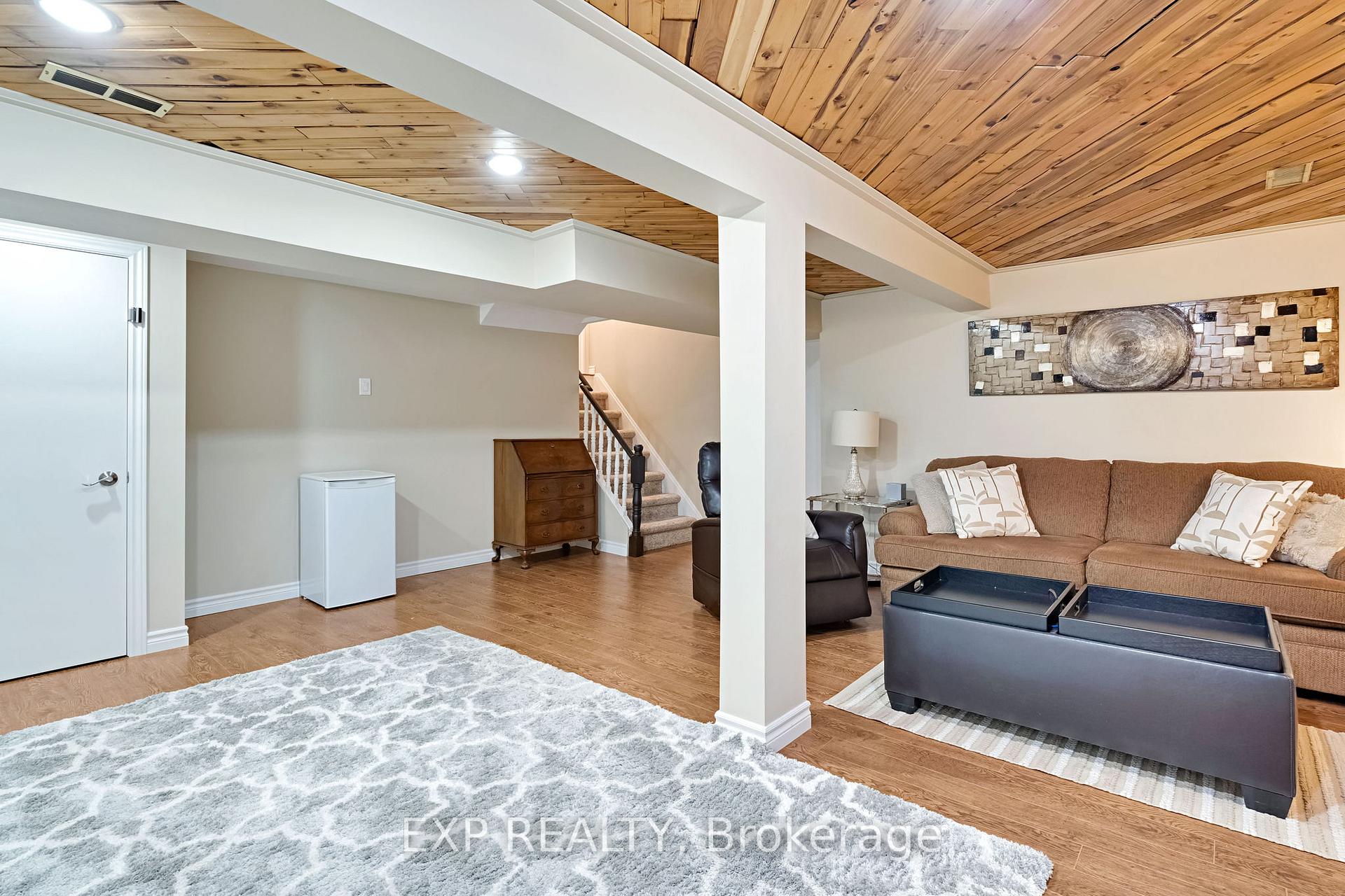 Photo 31 of 1426 Hastings Drive, London, North G — HOMEH