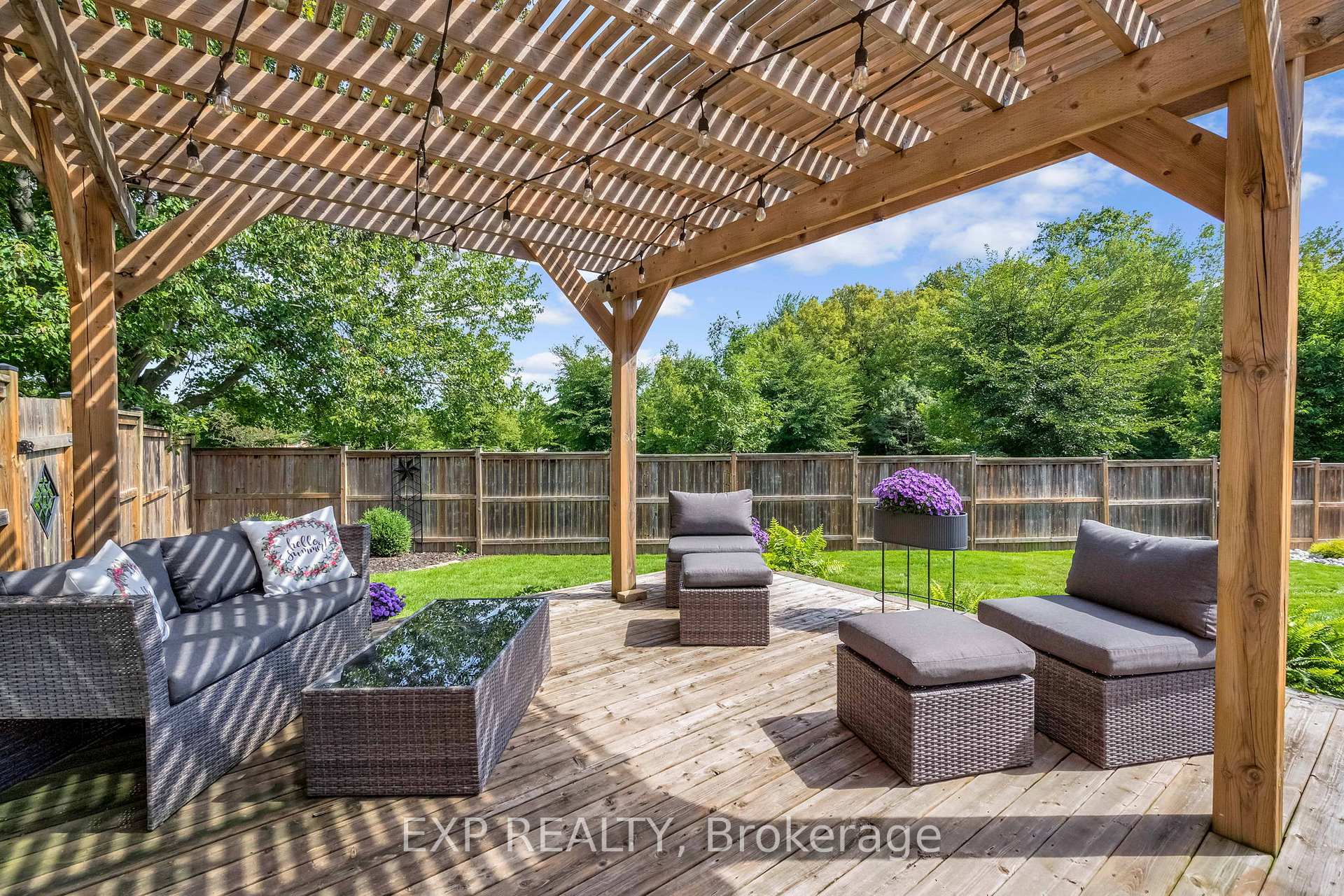 Photo 35 of 1426 Hastings Drive, London, North G — HOMEH