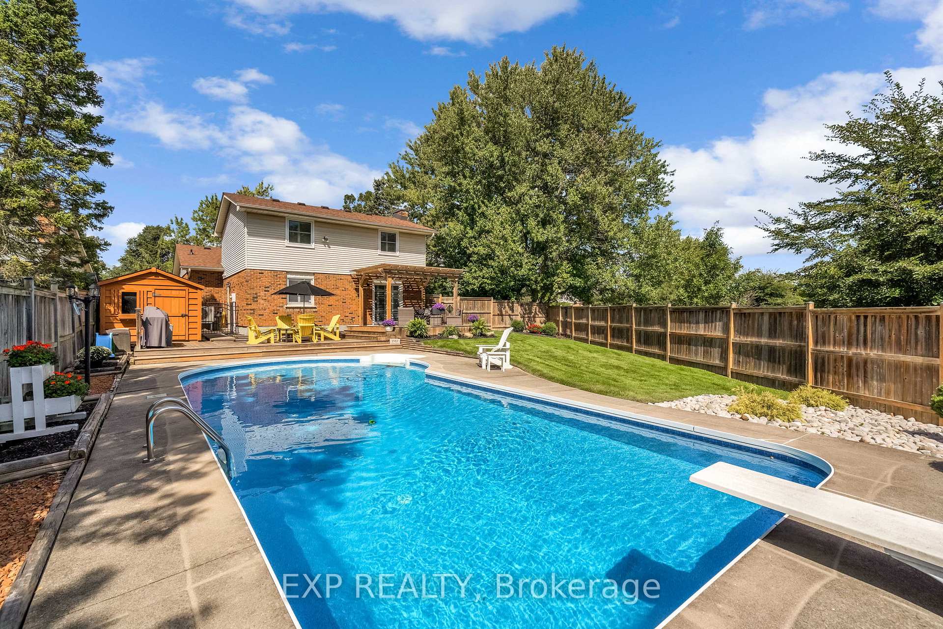 Photo 40 of 1426 Hastings Drive, London, North G — HOMEH