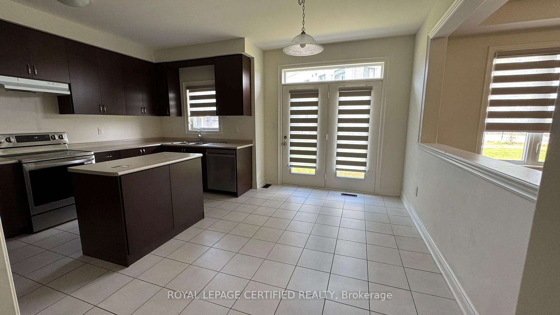 Photo 3 of 172 Bloomfield Crescent, Cambridge, Little's Corners — HOMEH