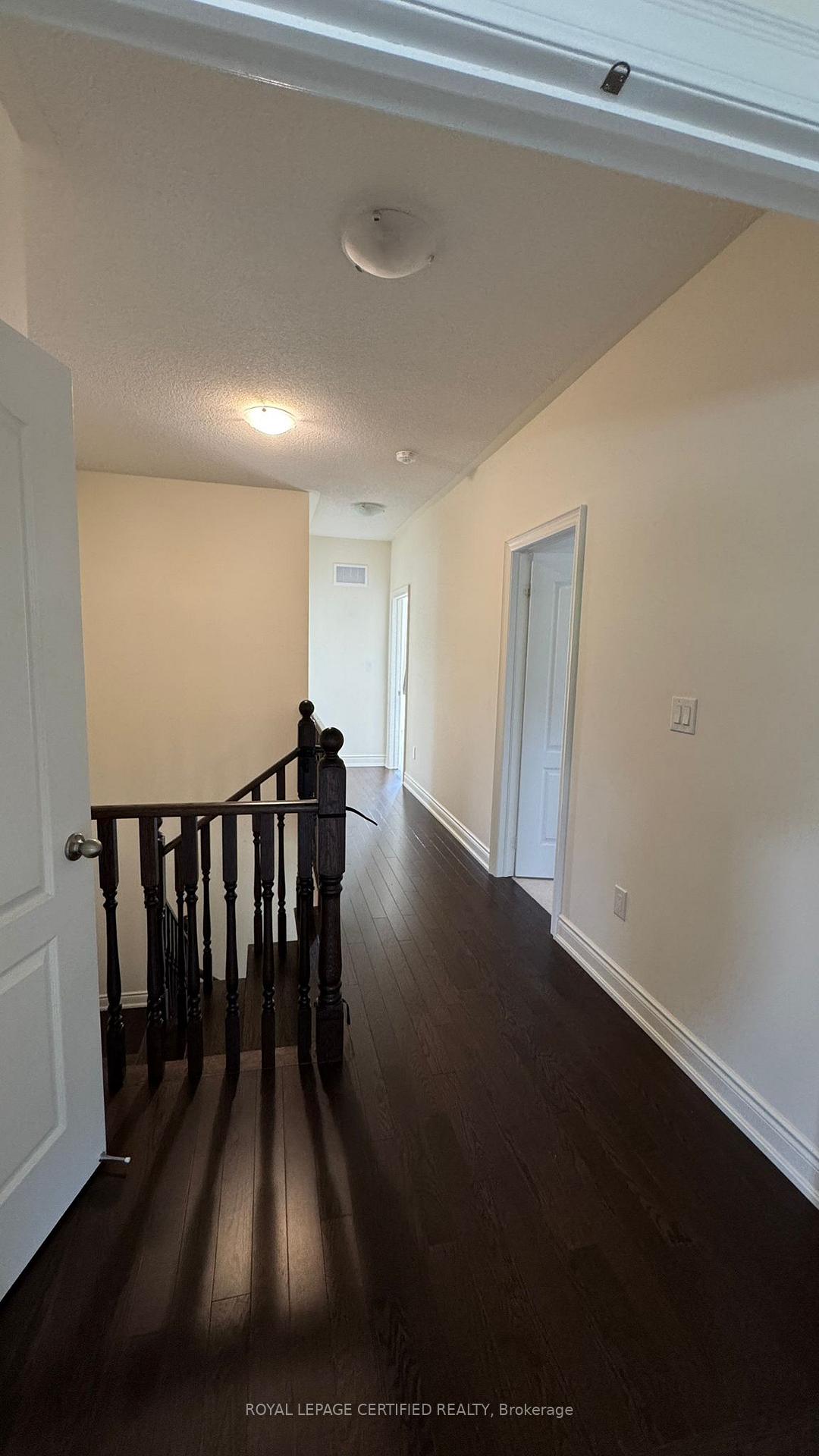 Photo 16 of 172 Bloomfield Crescent, Cambridge, Little's Corners — HOMEH