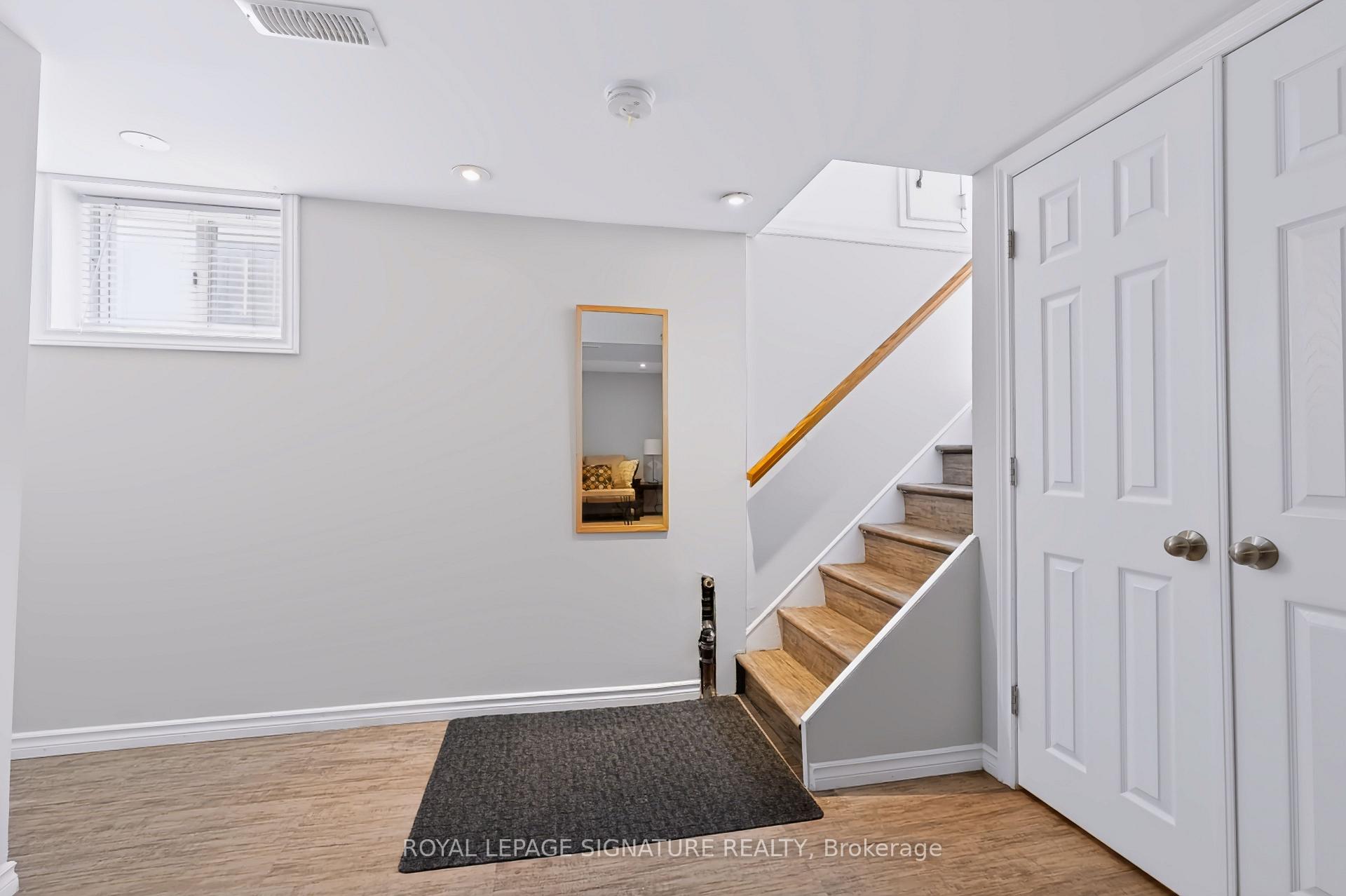 Front of Unit Bsmt, 66 Miramar Crescent