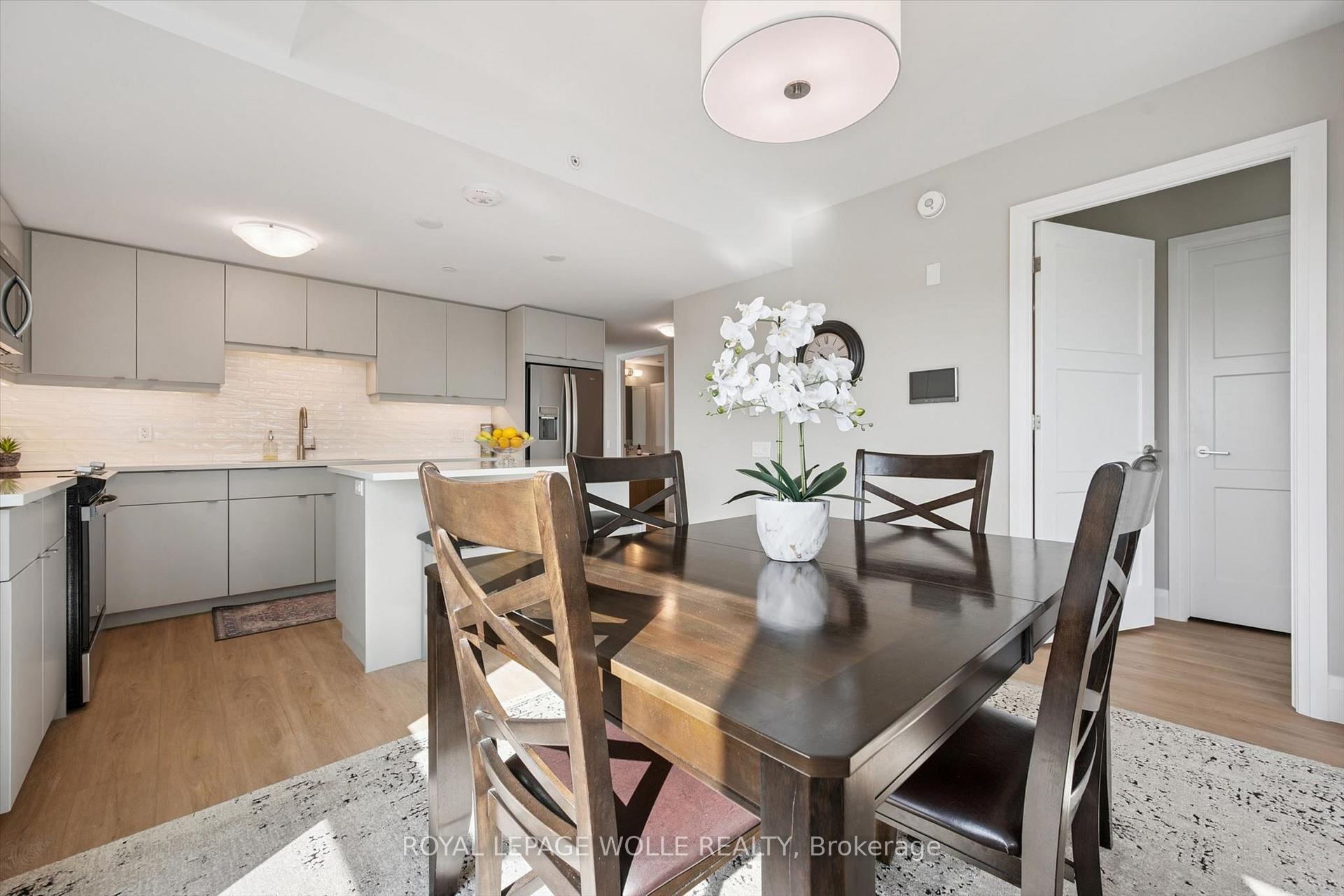 Photo 12 of Unit 618, 93 Arthur Street S, Guelph, St. Patrick's Ward — HOMEH