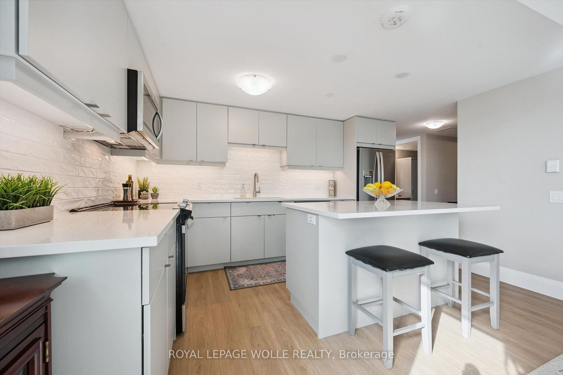 Photo 14 of Unit 618, 93 Arthur Street S, Guelph, St. Patrick's Ward — HOMEH