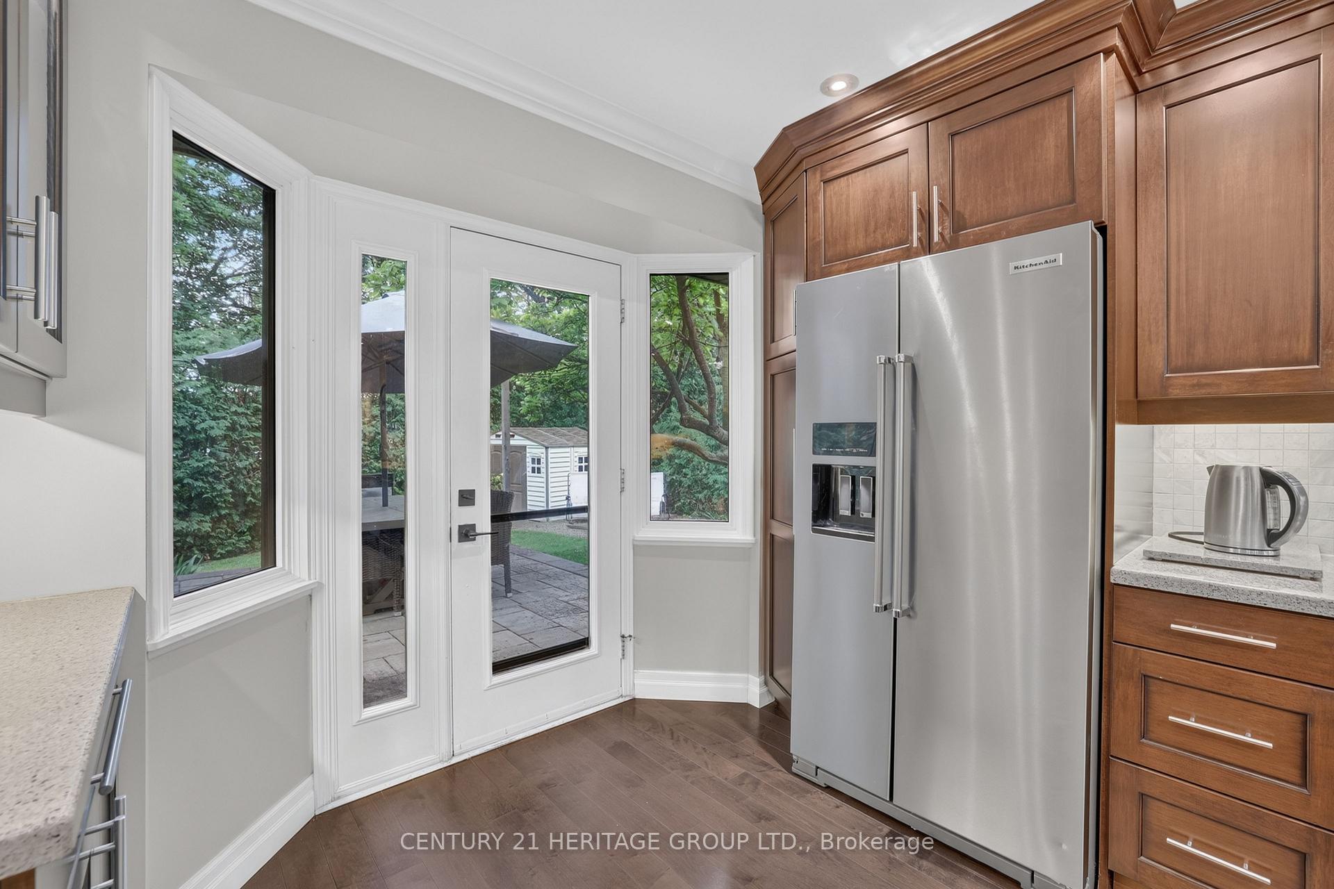 Photo 18 of 28 Innis Crescent, Richmond Hill, Mill Pond — HOMEH