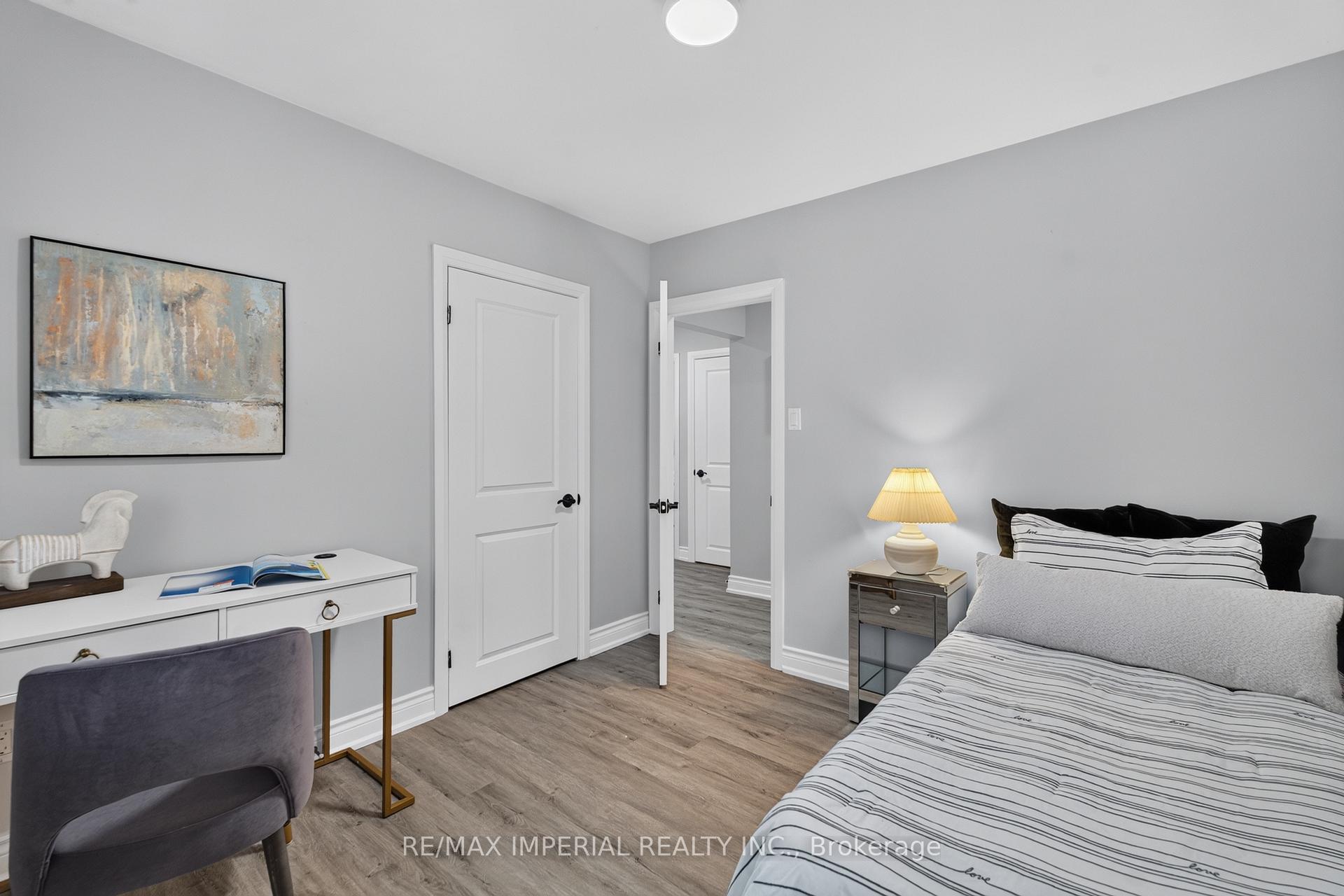 Photo 27 of 3 Minstrel Drive, Etobicoke, Stonegate-Queensway — HOMEH