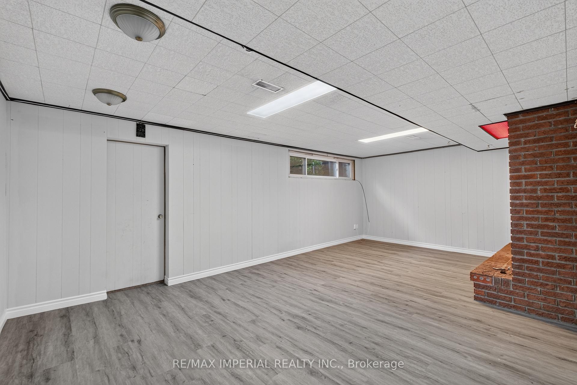 Photo 32 of 3 Minstrel Drive, Etobicoke, Stonegate-Queensway — HOMEH