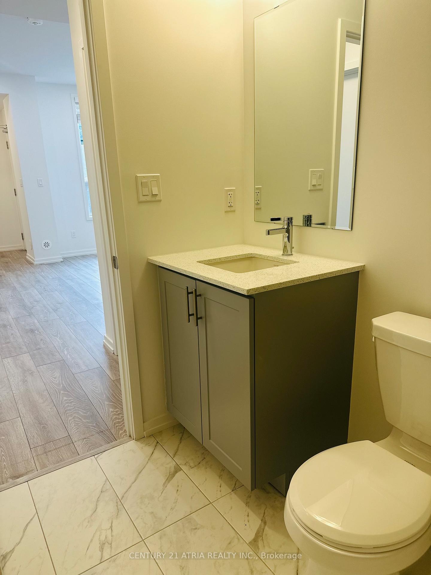 Photo 3 of Unit 14, 22 Lytham Green Circle, Newmarket, Glenway Estates — HOMEH
