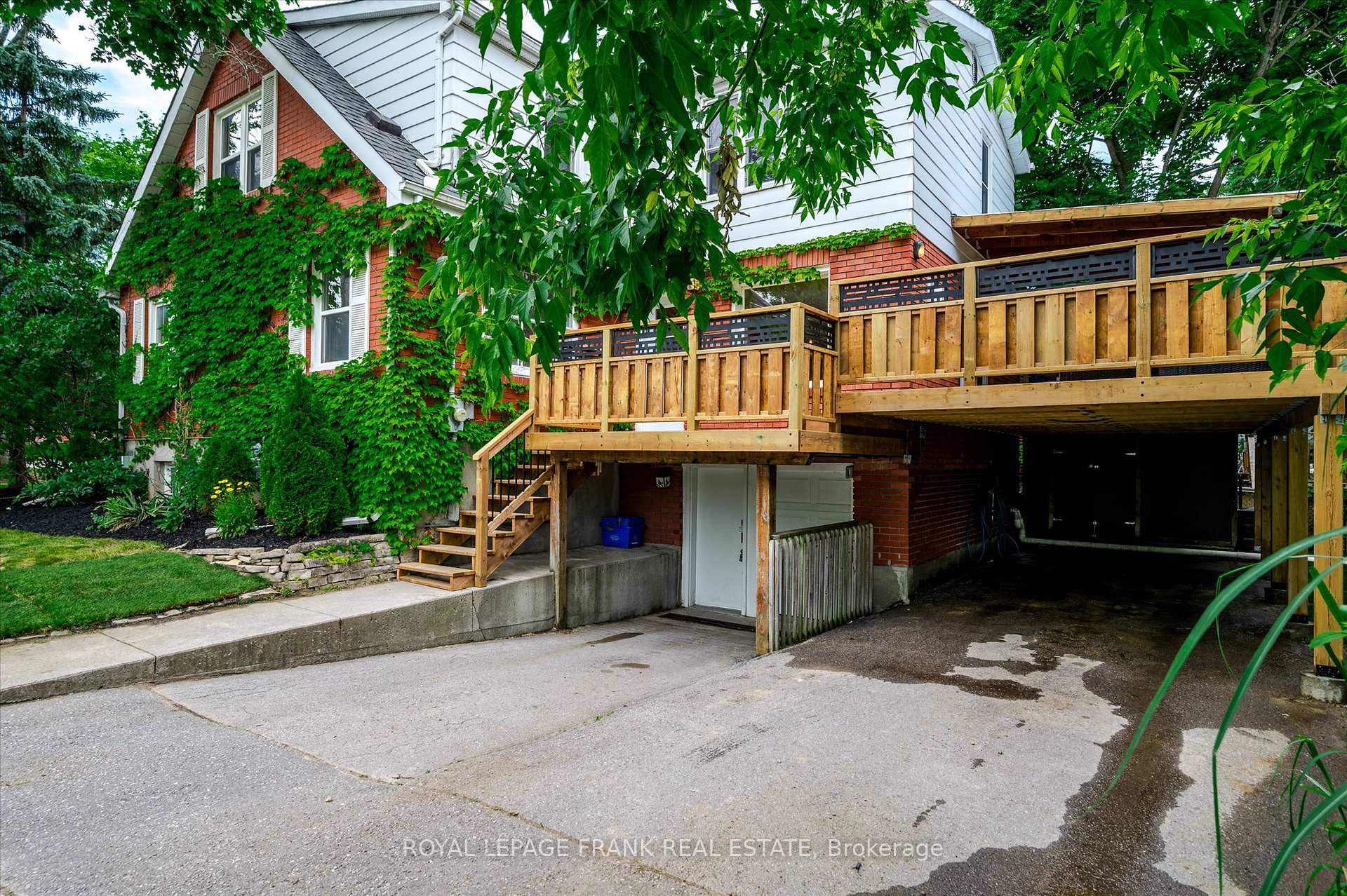 Photo 44 of 470 Albertus Avenue, Peterborough, Town Ward 3 — HOMEH