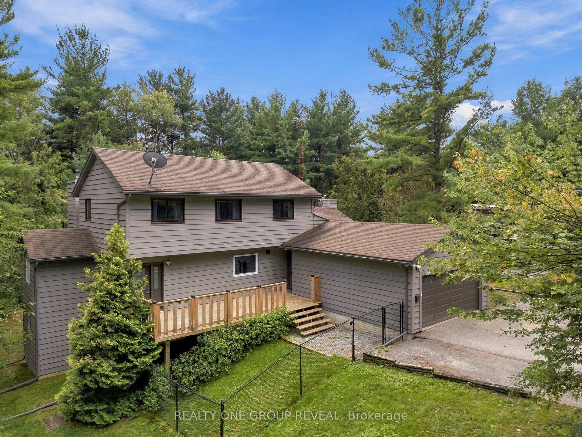 Photo 3 of 2163 Boundary Road, Clarington, Rural Clarington — HOMEH