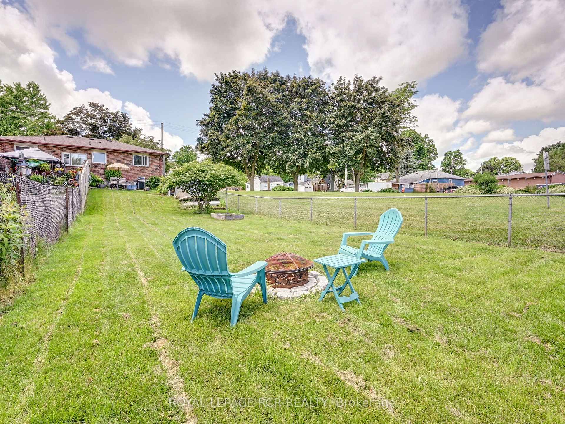Photo 24 of 309 William Street, Shelburne — HOMEH