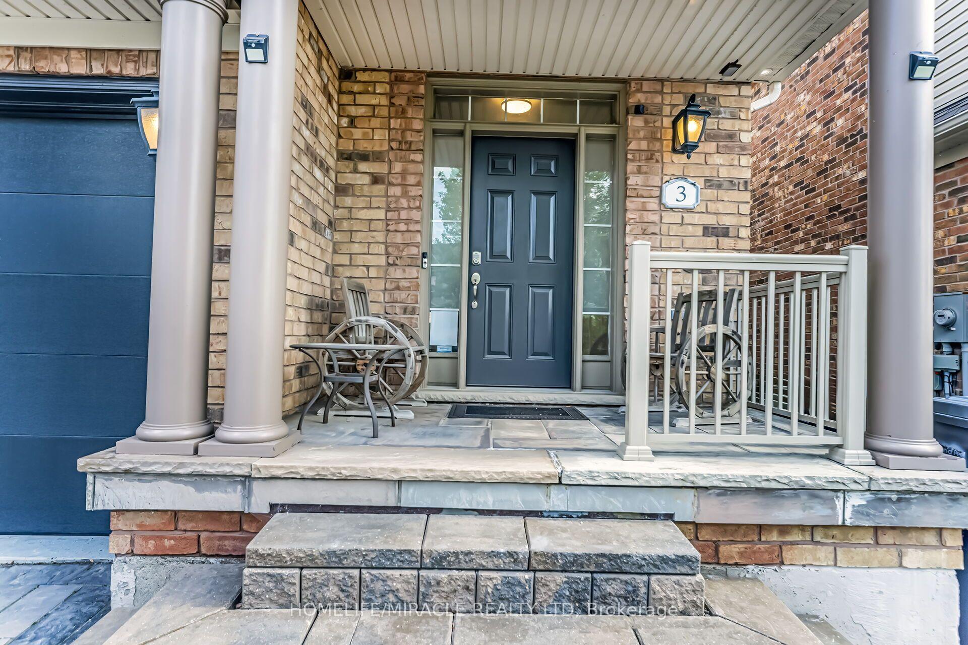 Photo 7 of 3 Losino Street, Caledon, Rural Caledon — HOMEH