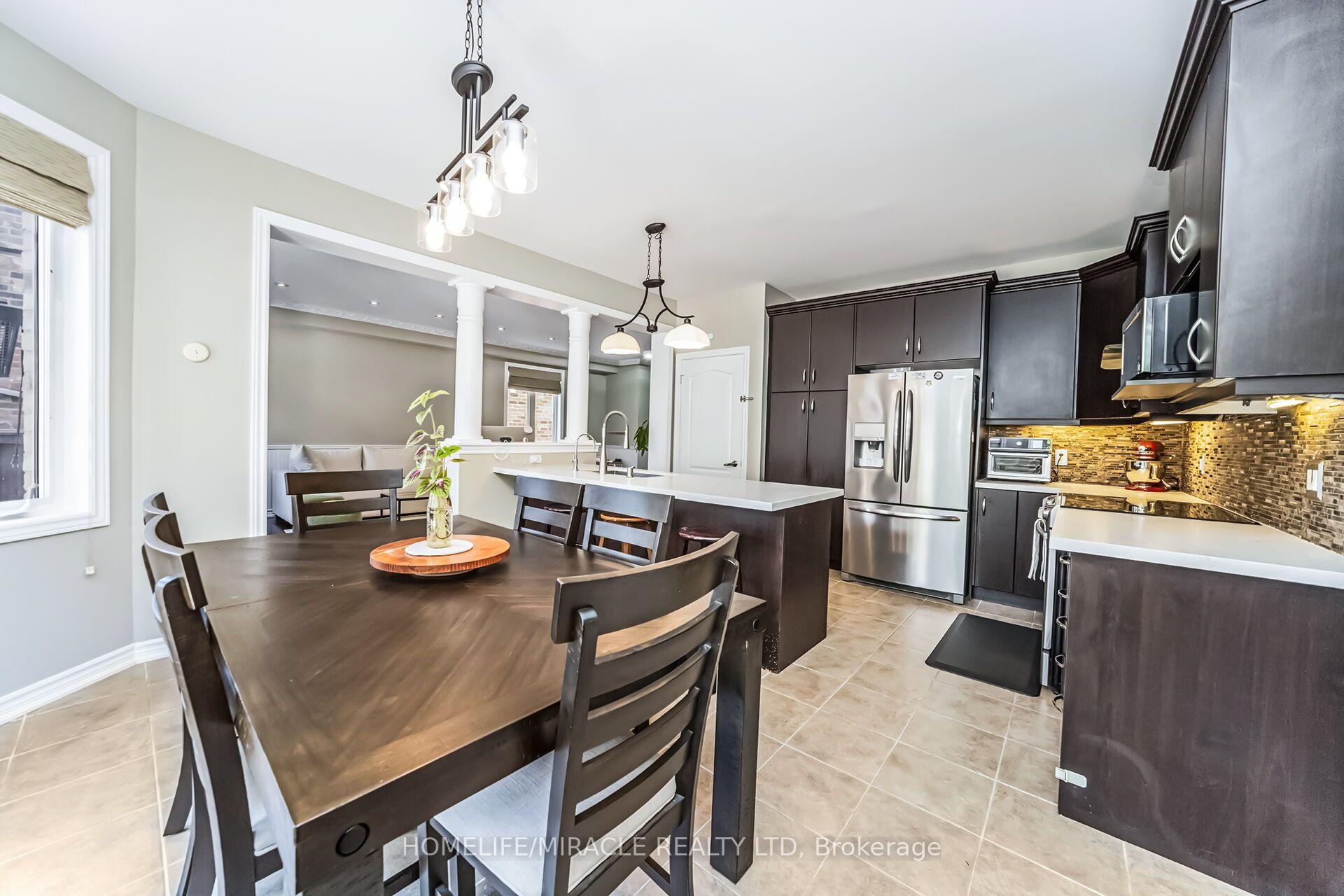 Photo 14 of 3 Losino Street, Caledon, Rural Caledon — HOMEH