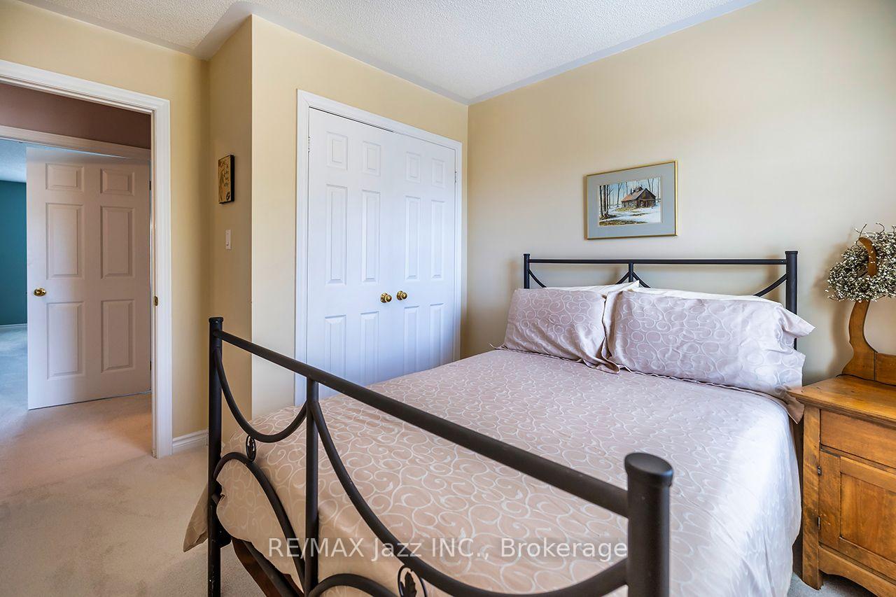 Photo 22 of Unit 15, 2800 Courtice Road, Clarington, Courtice — HOMEH