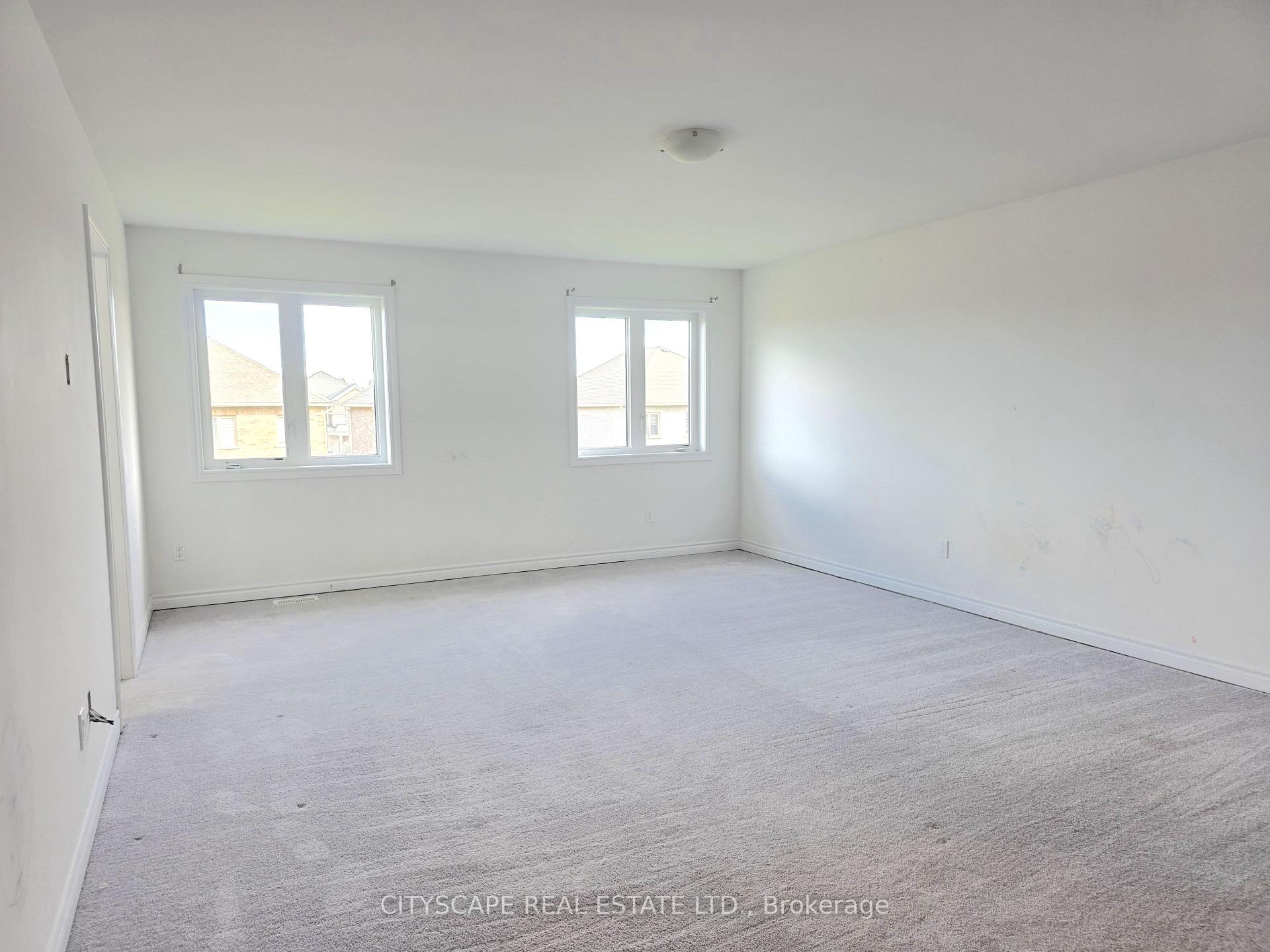Photo 30 of 321 Van Dusen Avenue, Southgate — HOMEH