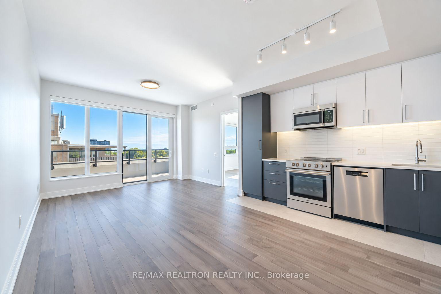 Photo of Unit 904, 2525 Bathurst Street