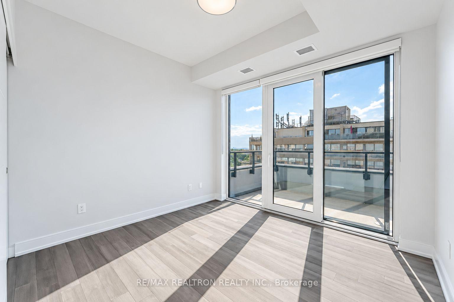 Photo 18 of Unit 904, 2525 Bathurst Street, Toronto, Forest Hill North — HOMEH