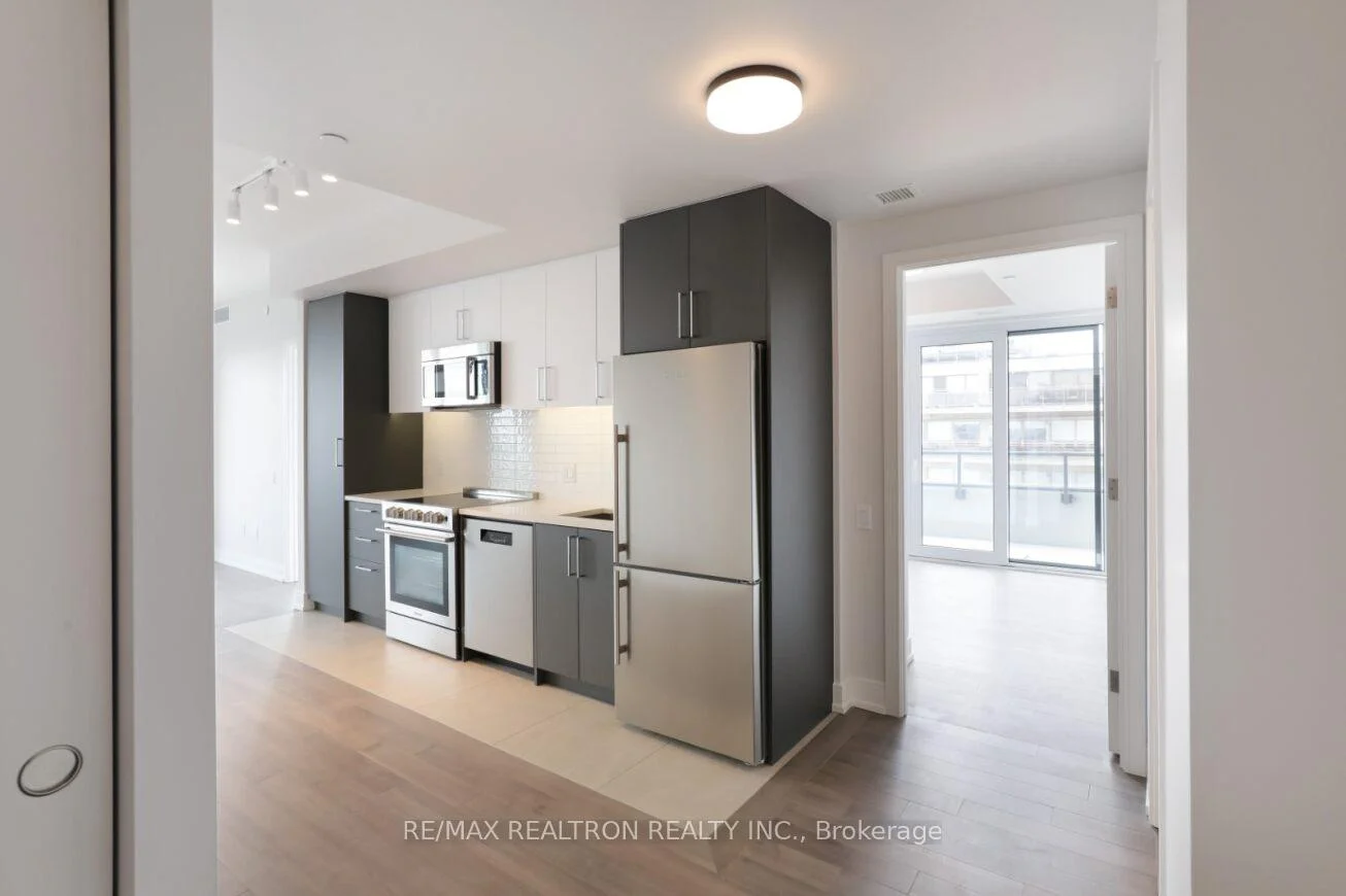 Photo 12 of Unit 904, 2525 Bathurst Street, Toronto, Forest Hill North — HOMEH