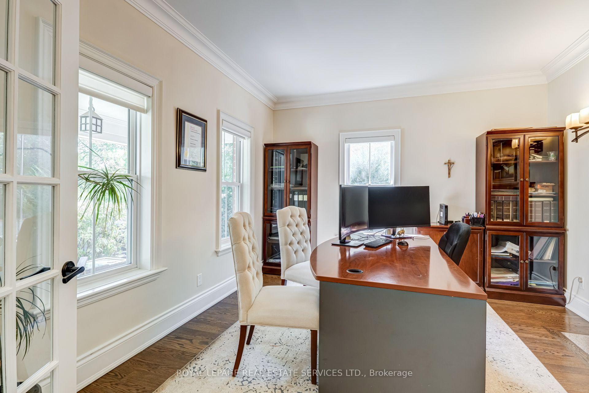 Photo 3 of 2305 Belyea Street, Oakville, Bronte — HOMEH