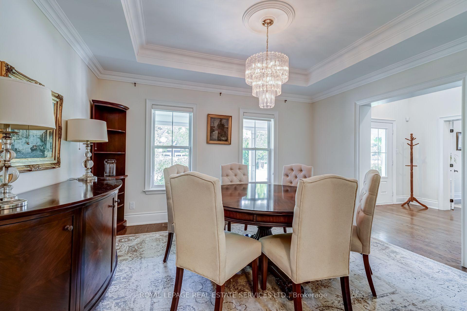 Photo 4 of 2305 Belyea Street, Oakville, Bronte — HOMEH