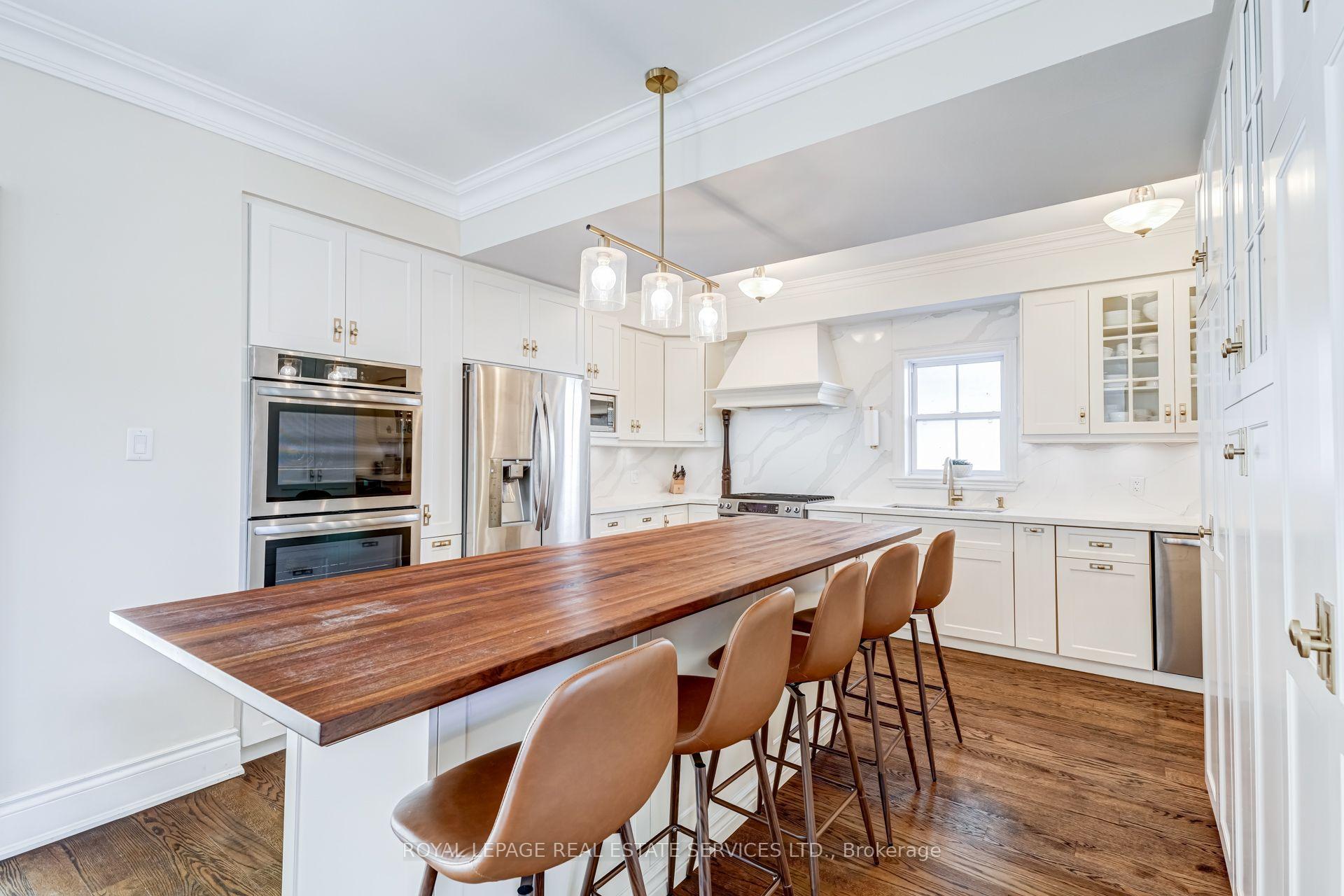 Photo 9 of 2305 Belyea Street, Oakville, Bronte — HOMEH
