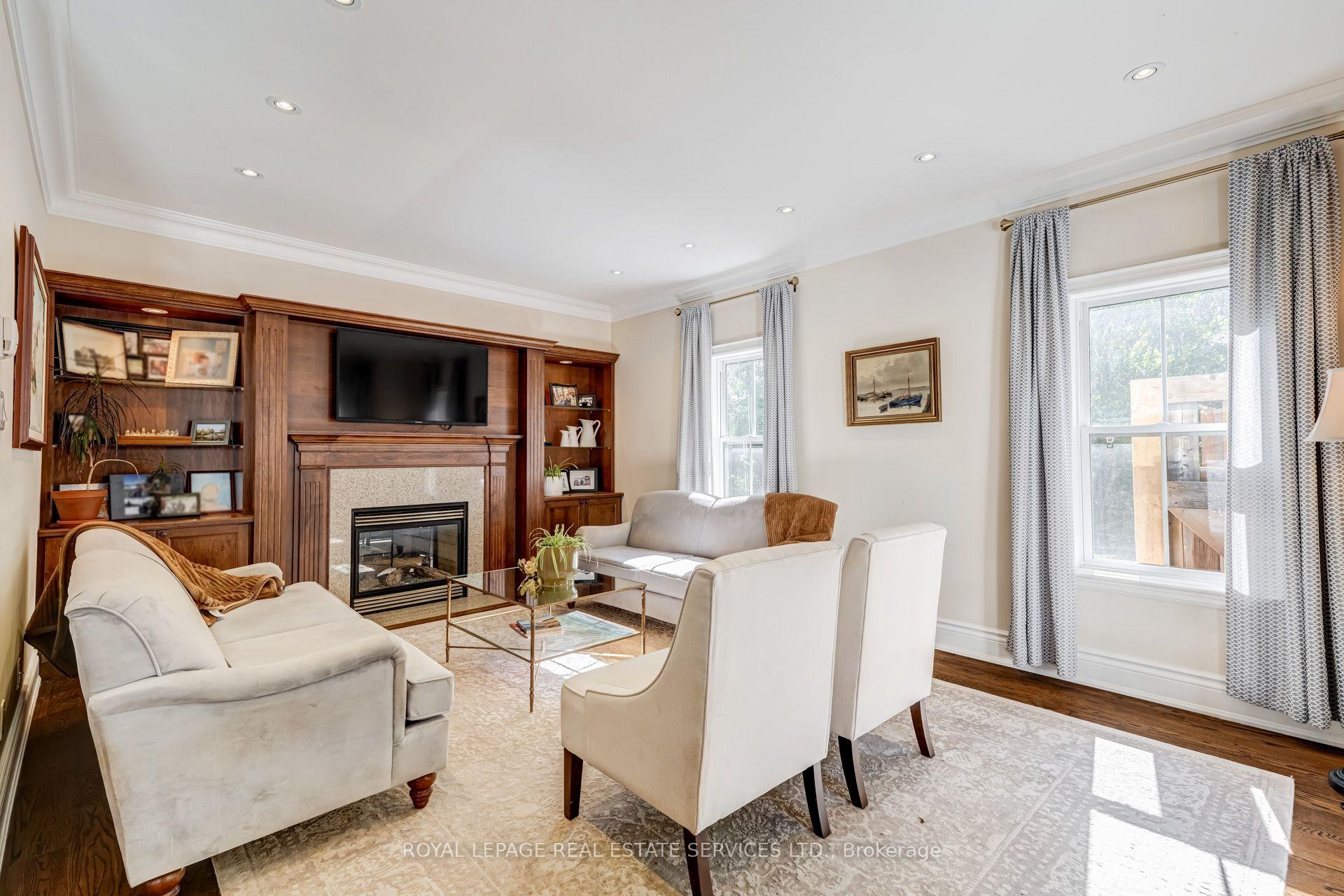 Photo 13 of 2305 Belyea Street, Oakville, Bronte — HOMEH