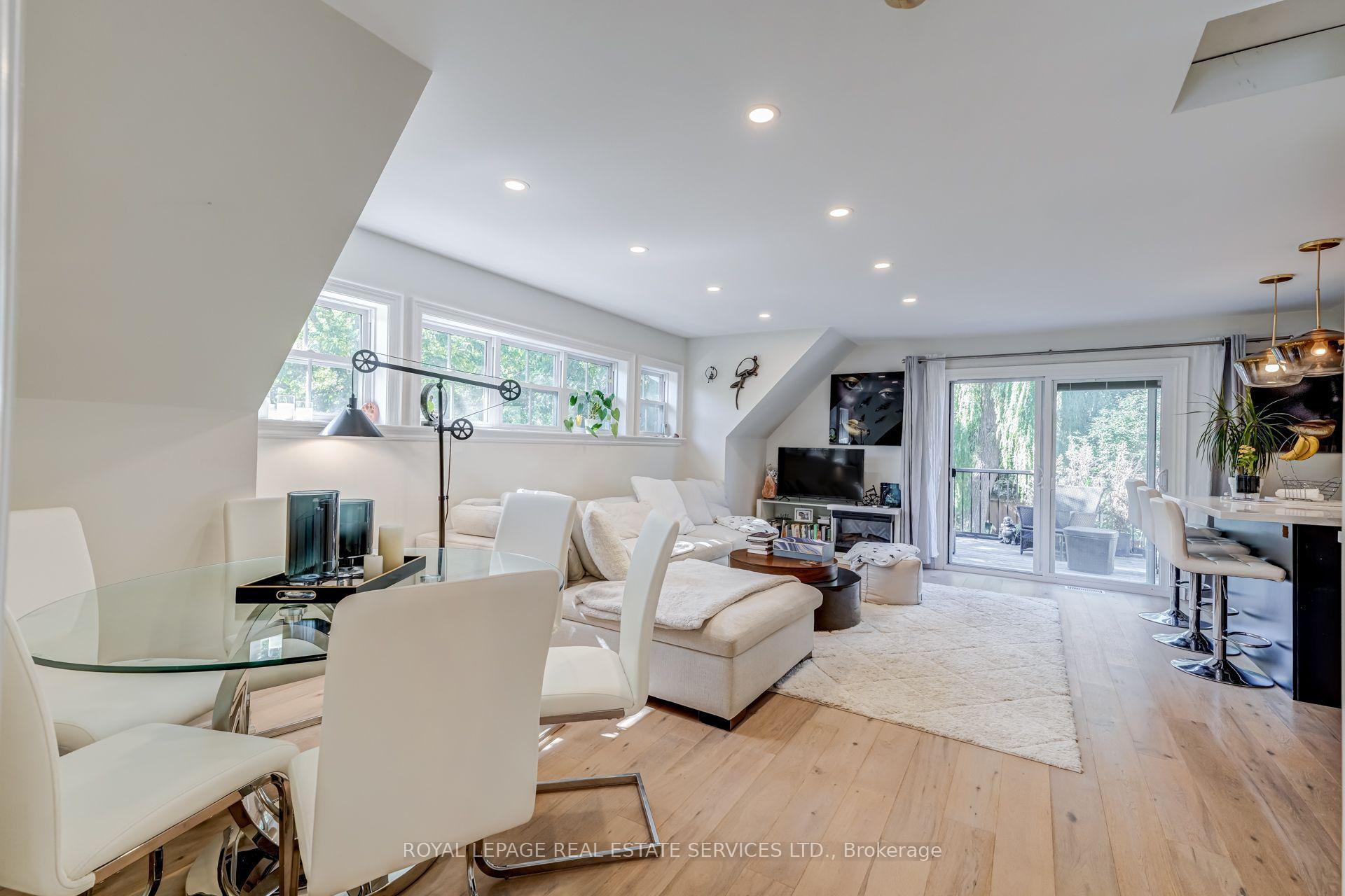 Photo 20 of 2305 Belyea Street, Oakville, Bronte — HOMEH