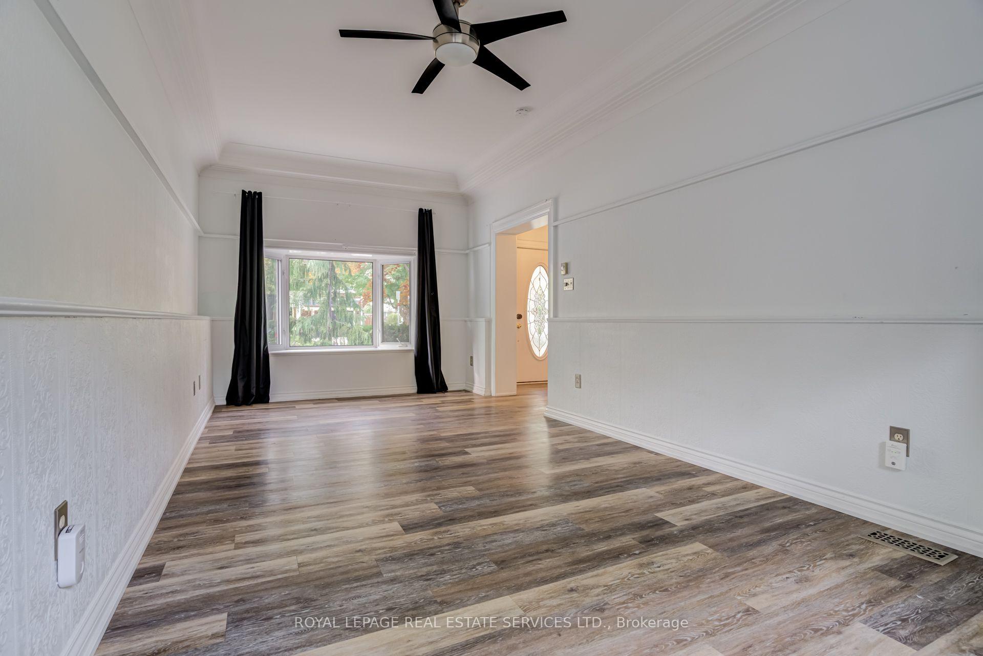 Photo 10 of 374 Spruce Street, Oakville, Old Oakville — HOMEH