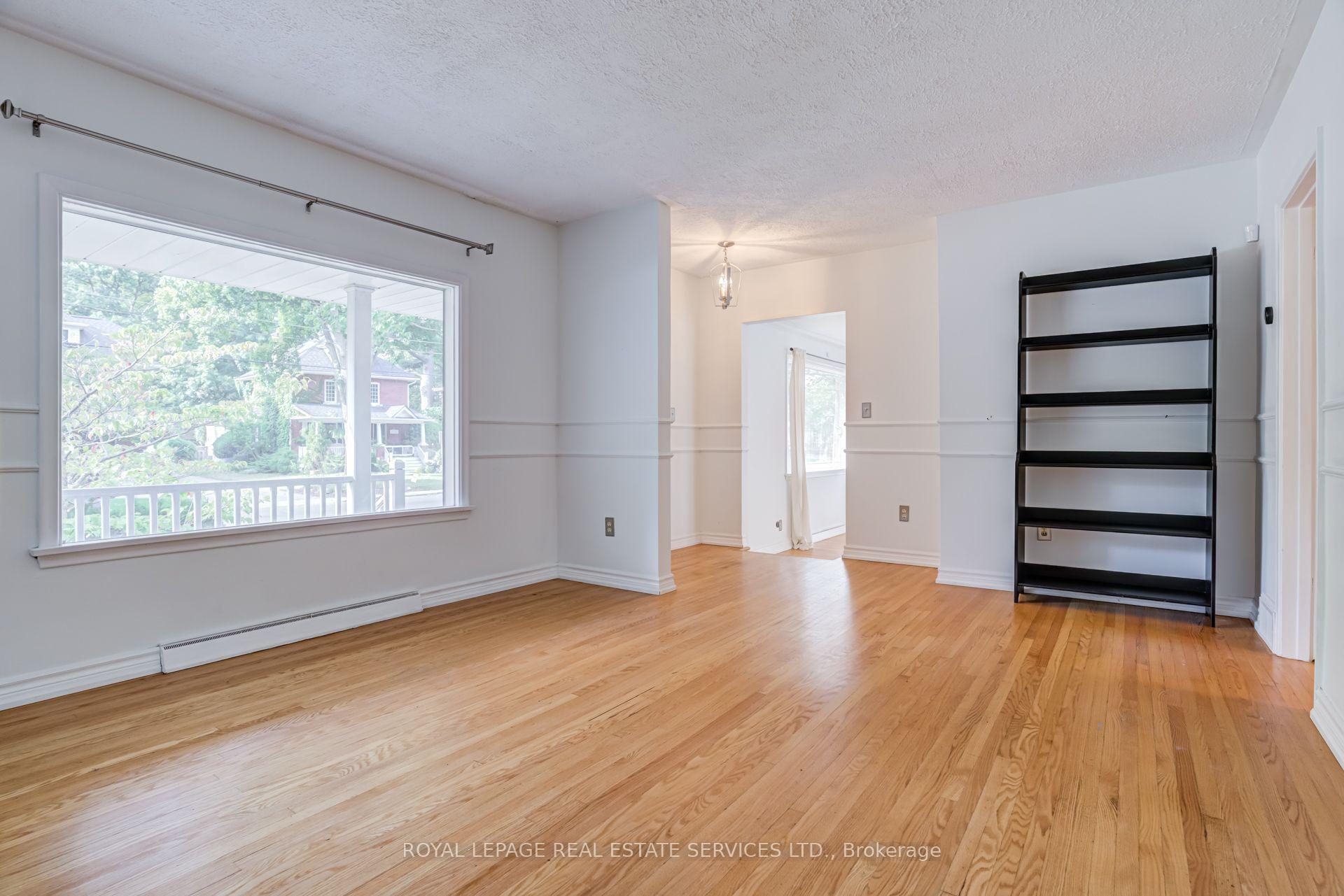 Photo 18 of 374 Spruce Street, Oakville, Old Oakville — HOMEH