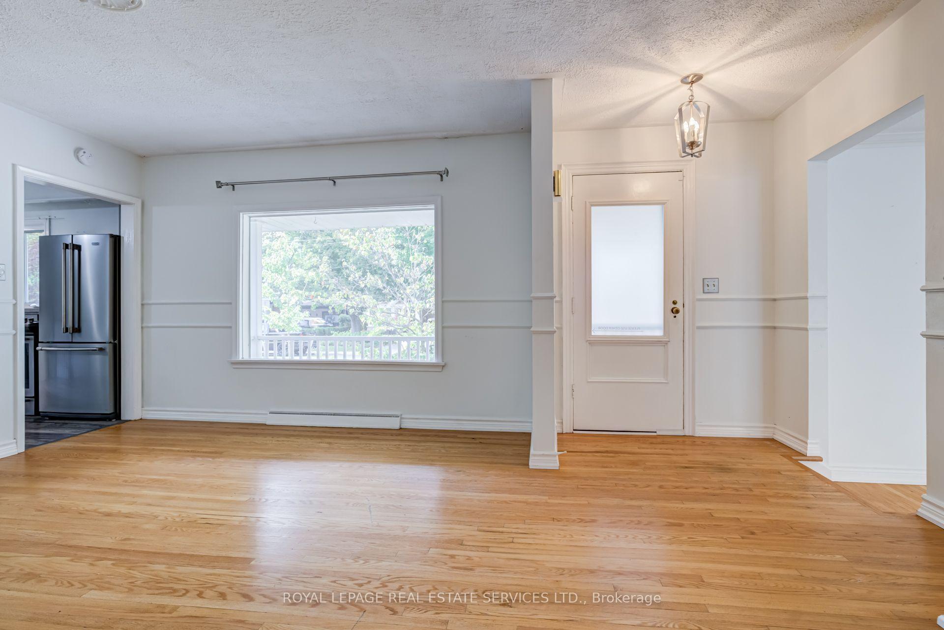 Photo 20 of 374 Spruce Street, Oakville, Old Oakville — HOMEH