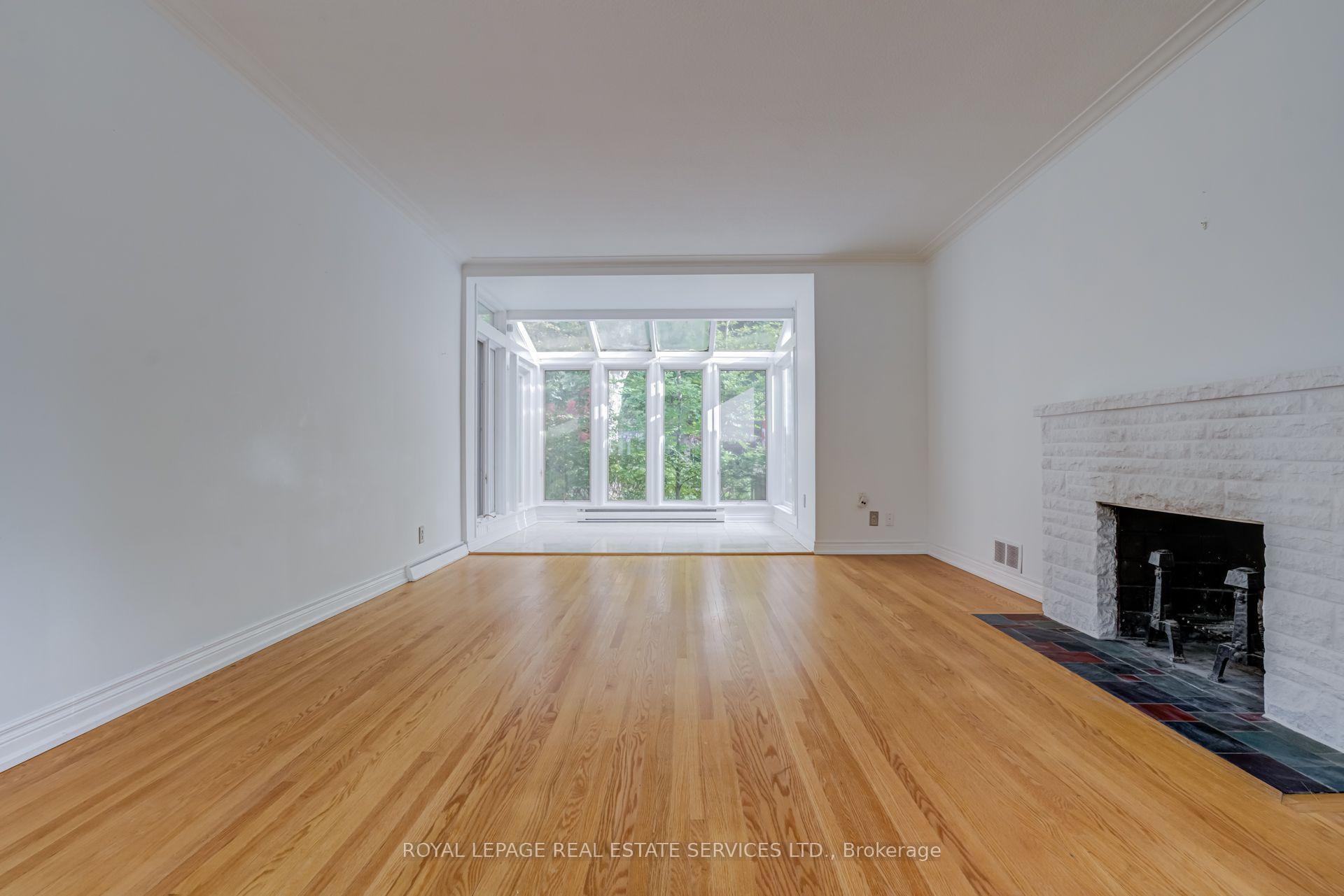 Photo 21 of 374 Spruce Street, Oakville, Old Oakville — HOMEH