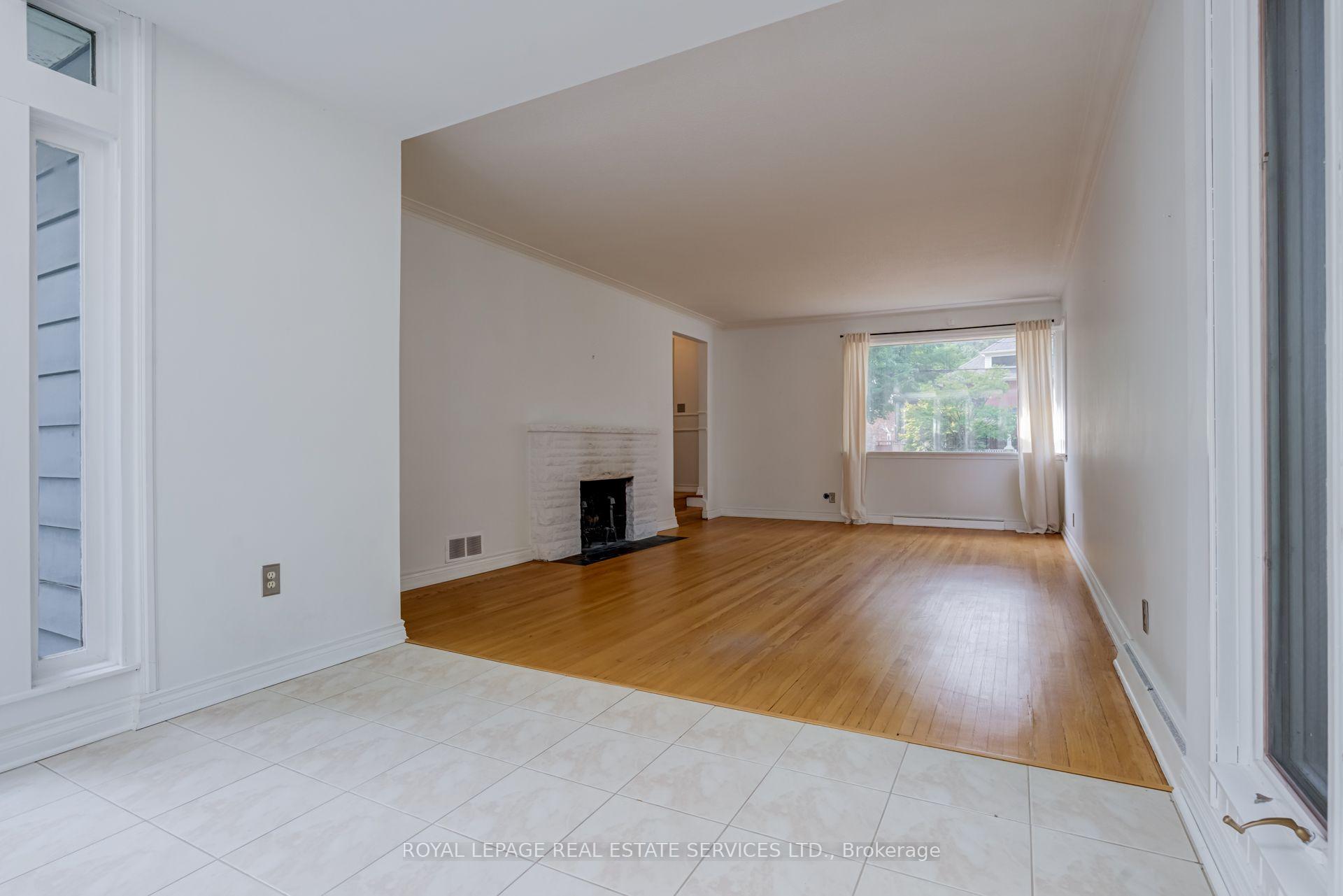 Photo 23 of 374 Spruce Street, Oakville, Old Oakville — HOMEH