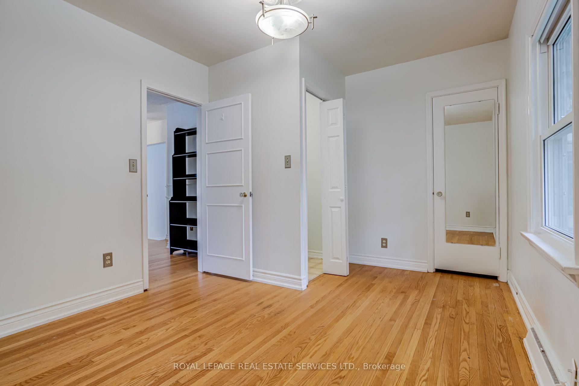 Photo 24 of 374 Spruce Street, Oakville, Old Oakville — HOMEH