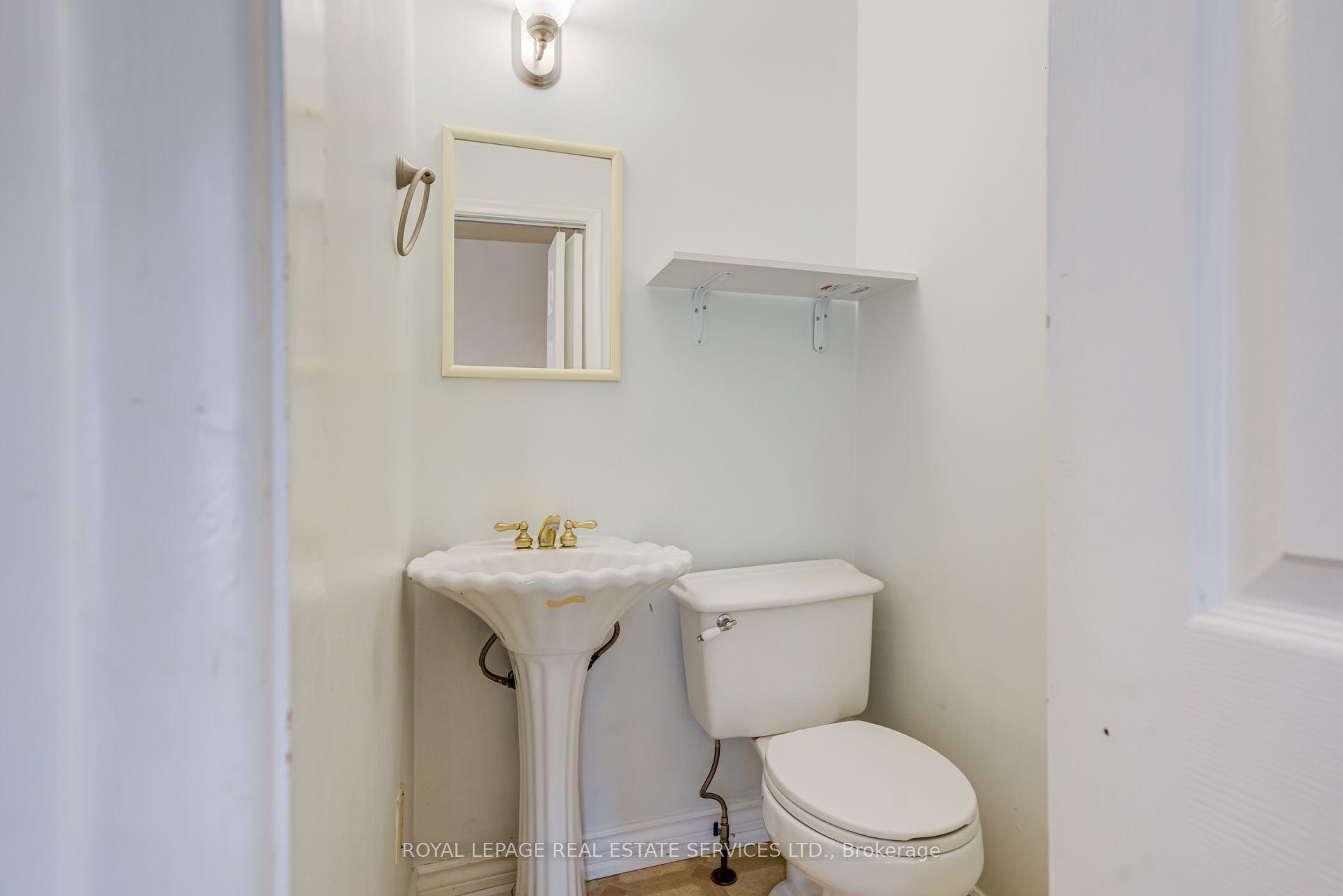 Photo 25 of 374 Spruce Street, Oakville, Old Oakville — HOMEH