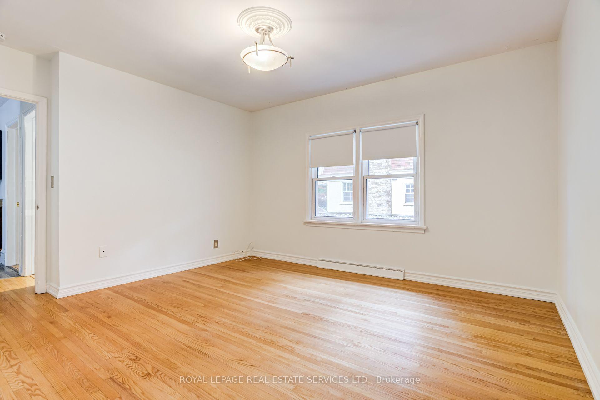 Photo 27 of 374 Spruce Street, Oakville, Old Oakville — HOMEH