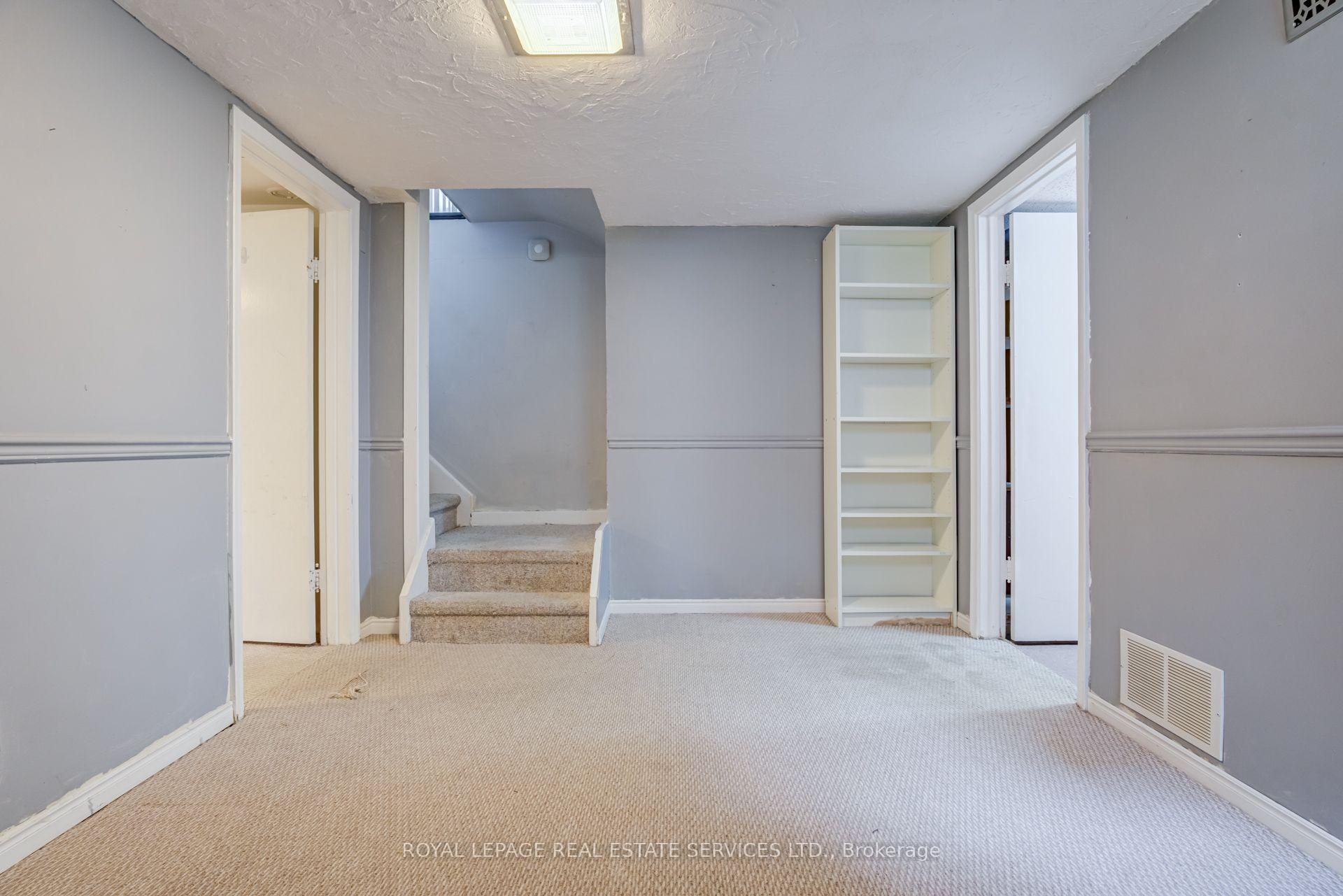 Photo 32 of 374 Spruce Street, Oakville, Old Oakville — HOMEH