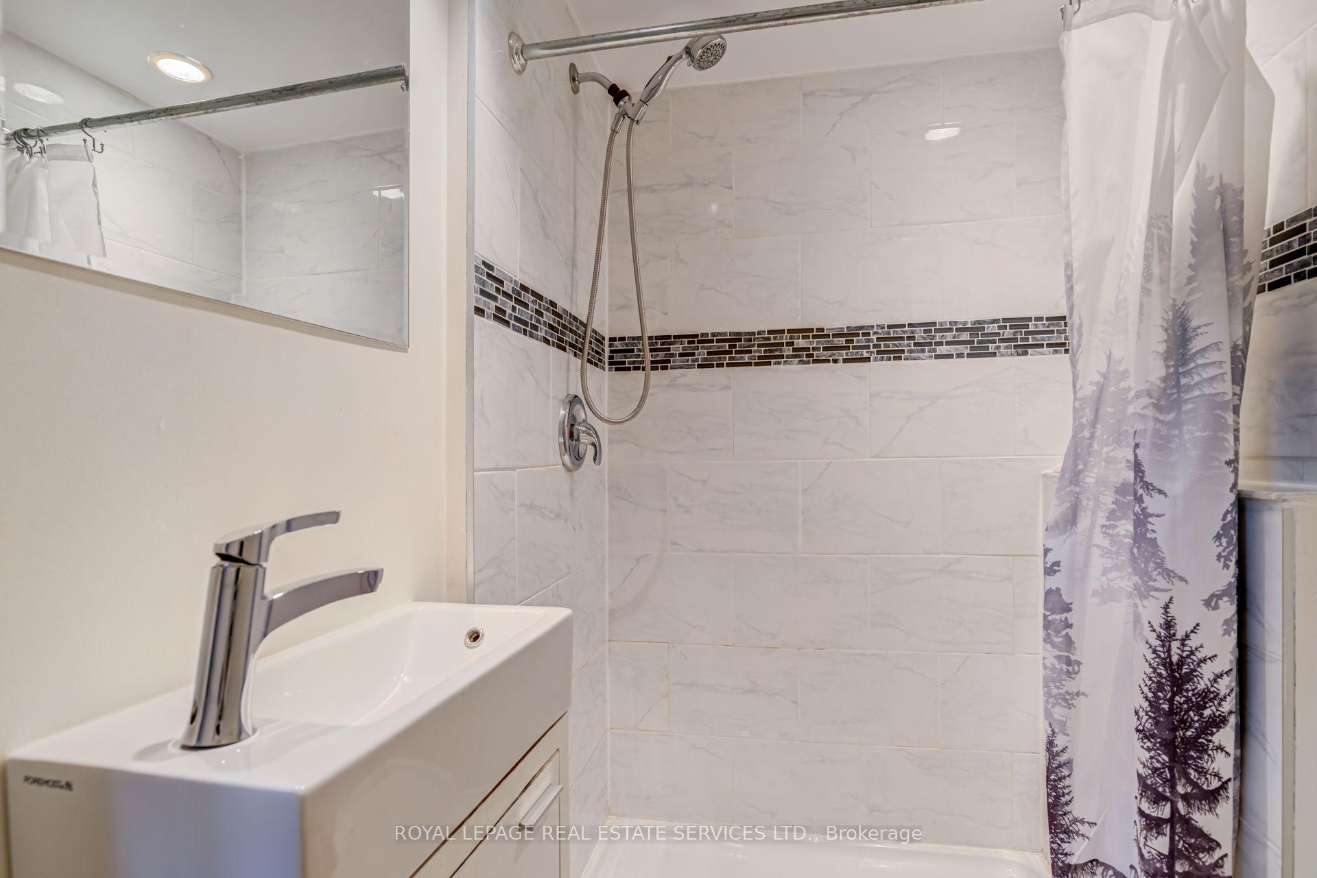 Photo 36 of 374 Spruce Street, Oakville, Old Oakville — HOMEH